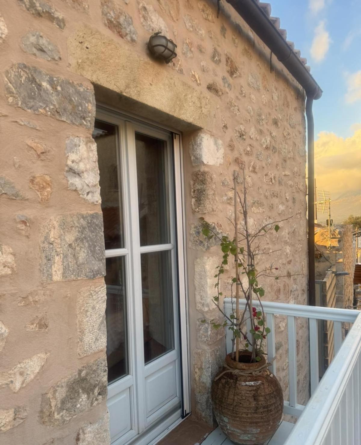 Apartment Balcony&tower Areopoli
