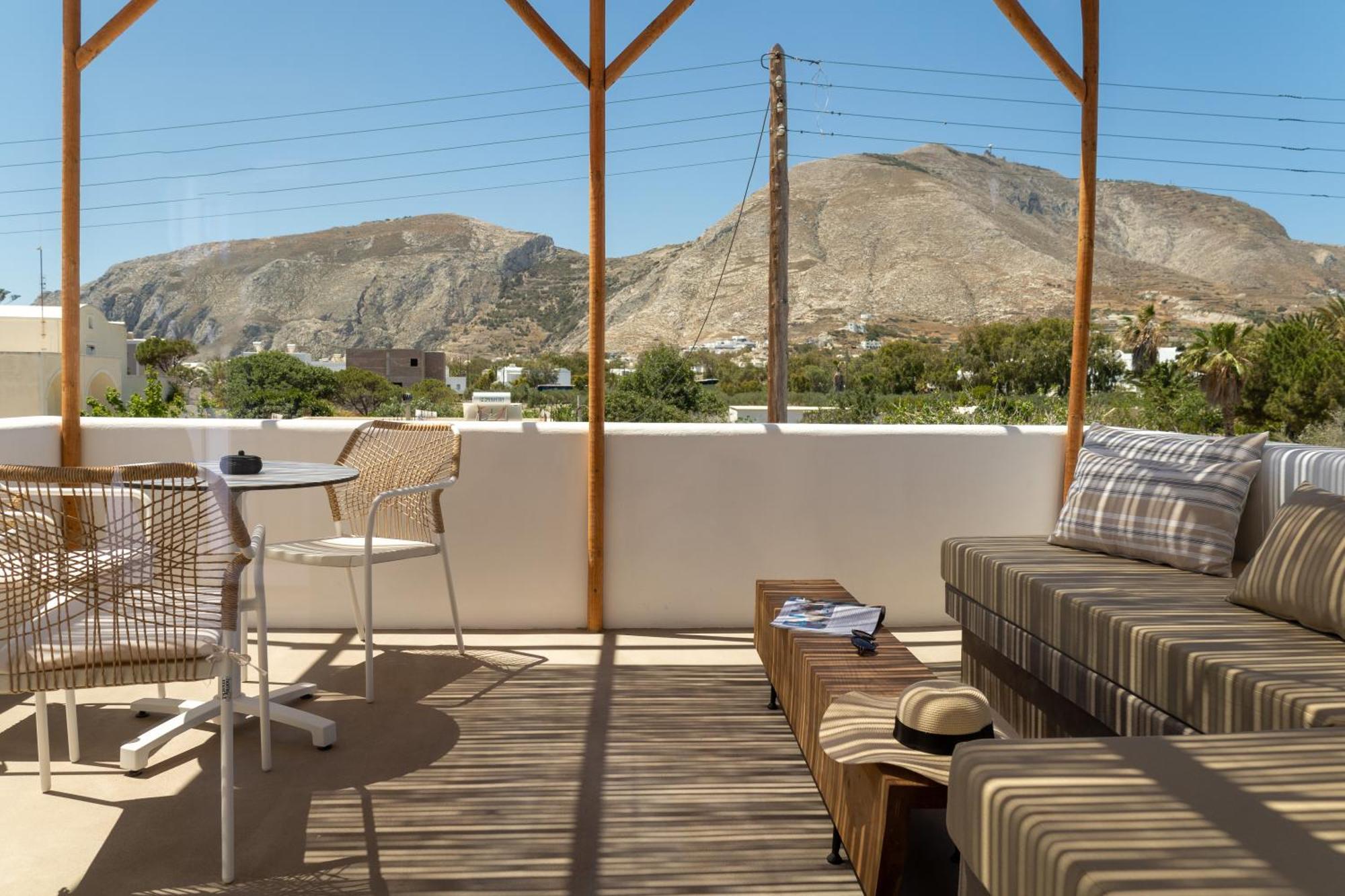 Aparthotel Piccole Kamari (Santorini)