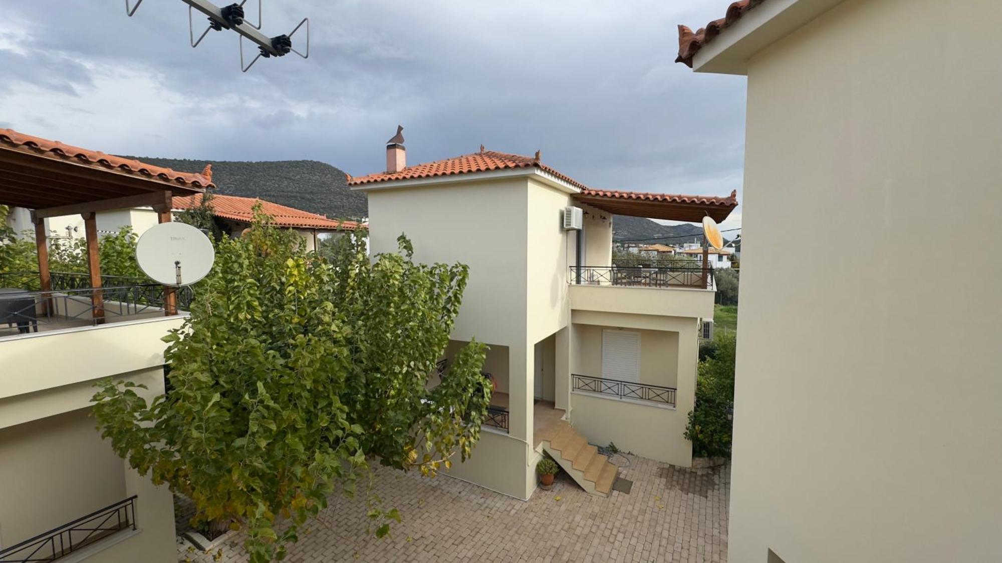 Dalia - Korinthos Holiday home Korfos