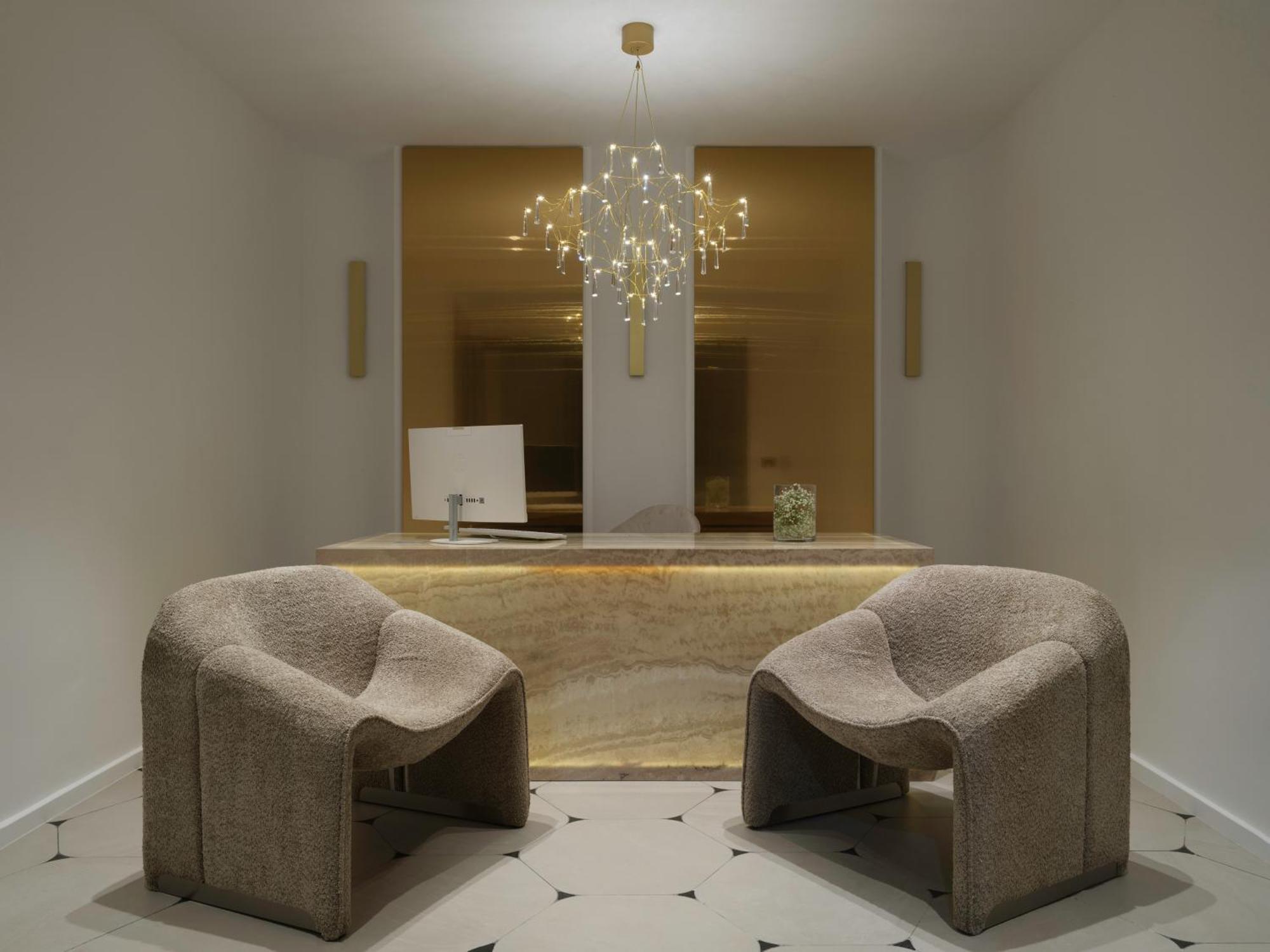 Aparthotel Golden Luxury