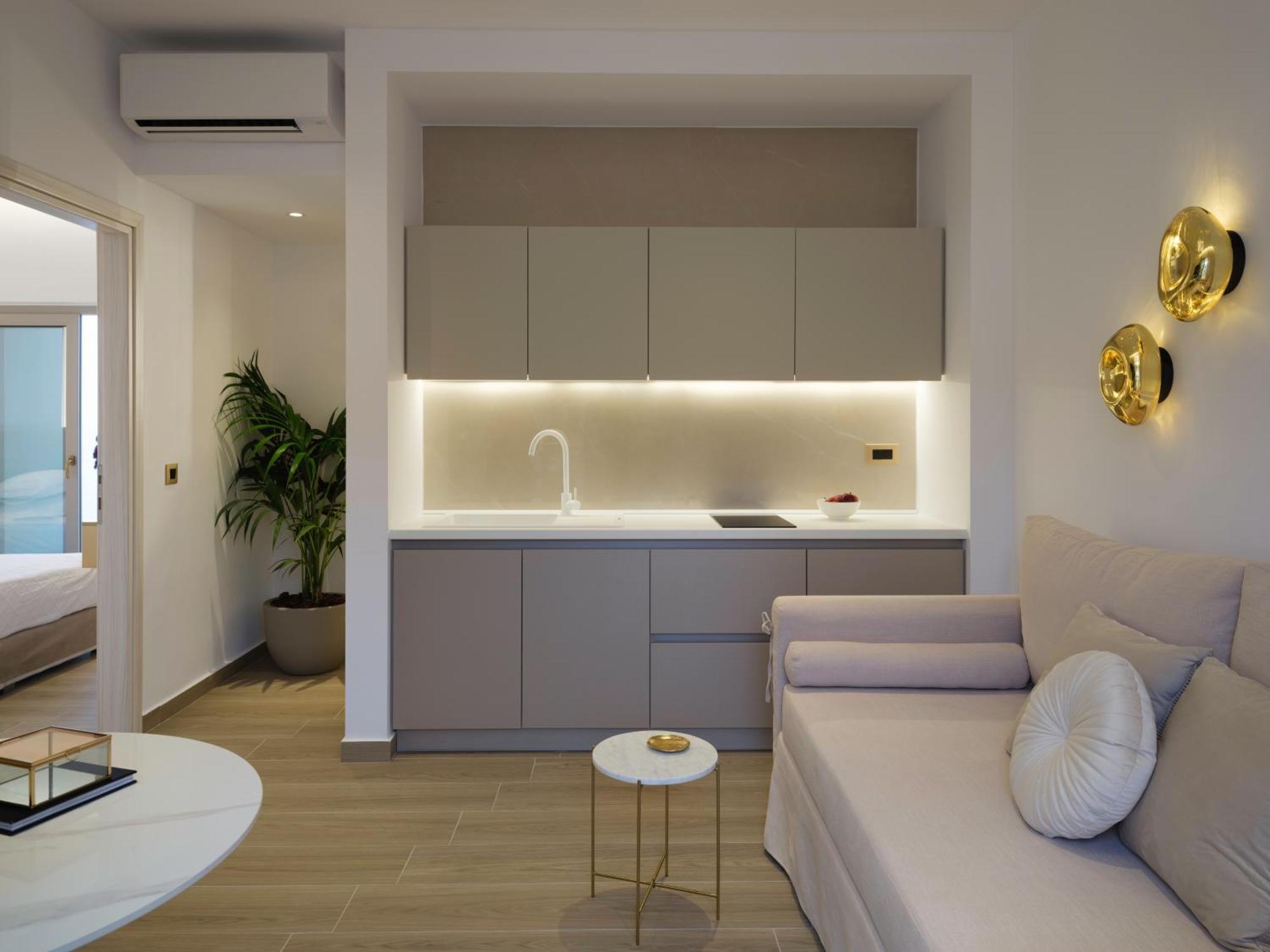 Golden Luxury Bali (Crete)