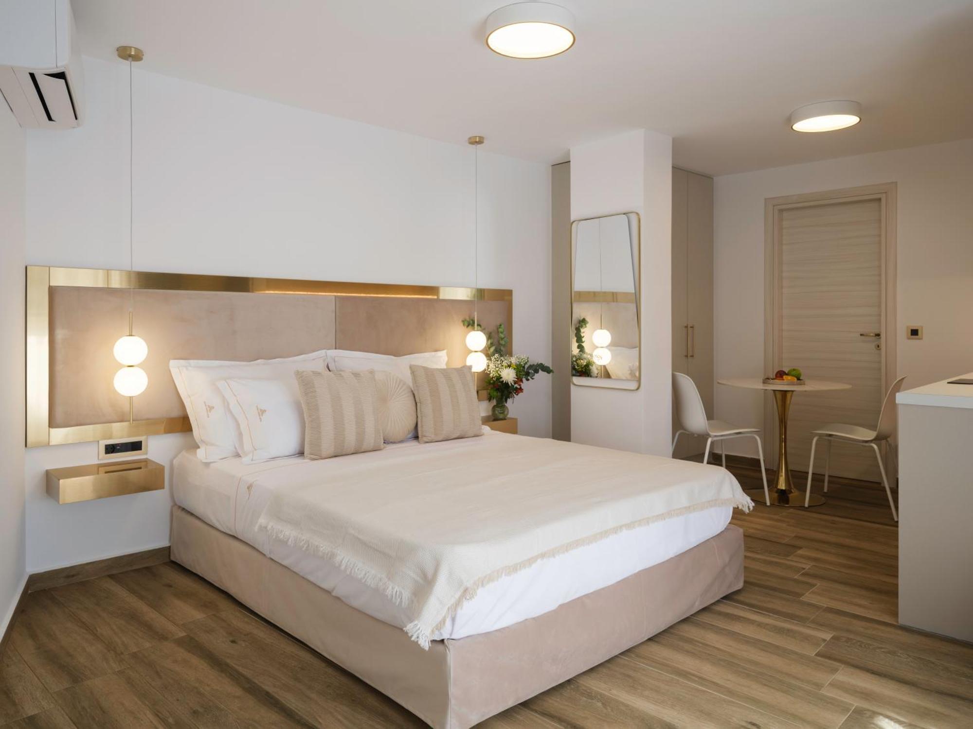 Golden Luxury Aparthotel *