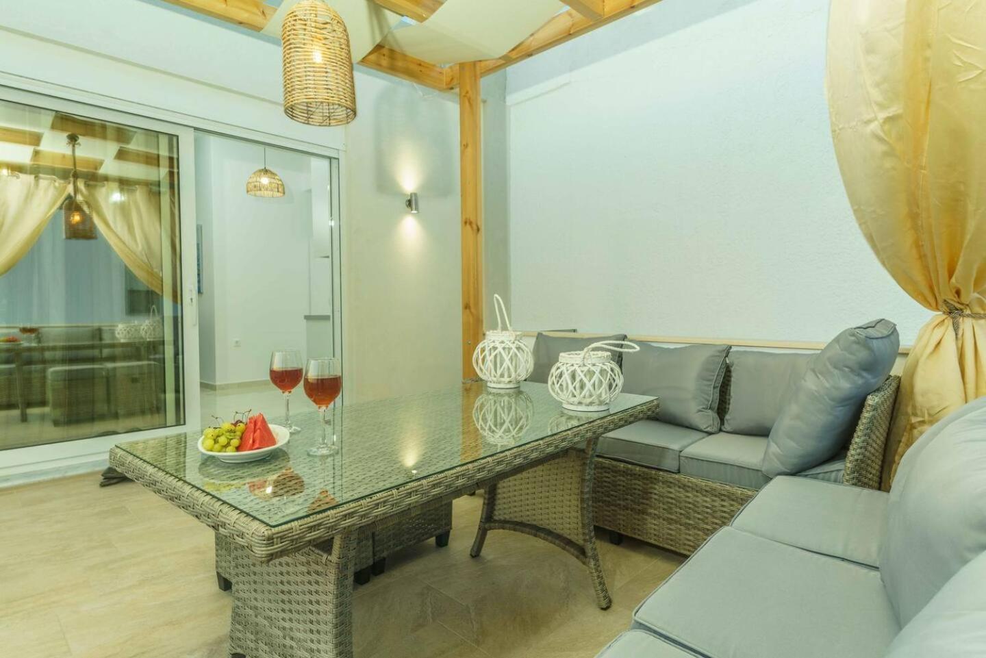 Apartment Cocoscape Seaside Suite, With Sea View
