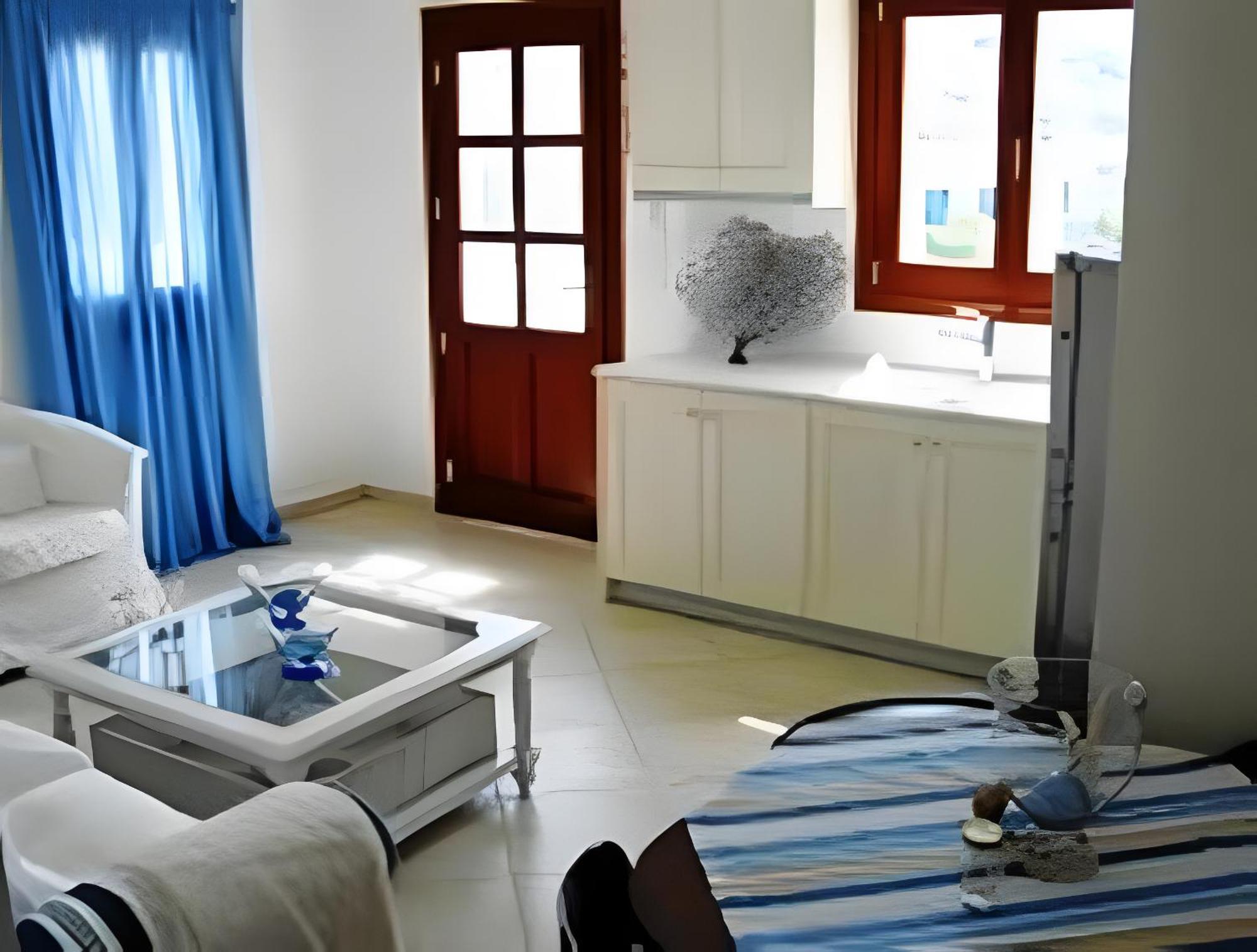 Guest house Caldera