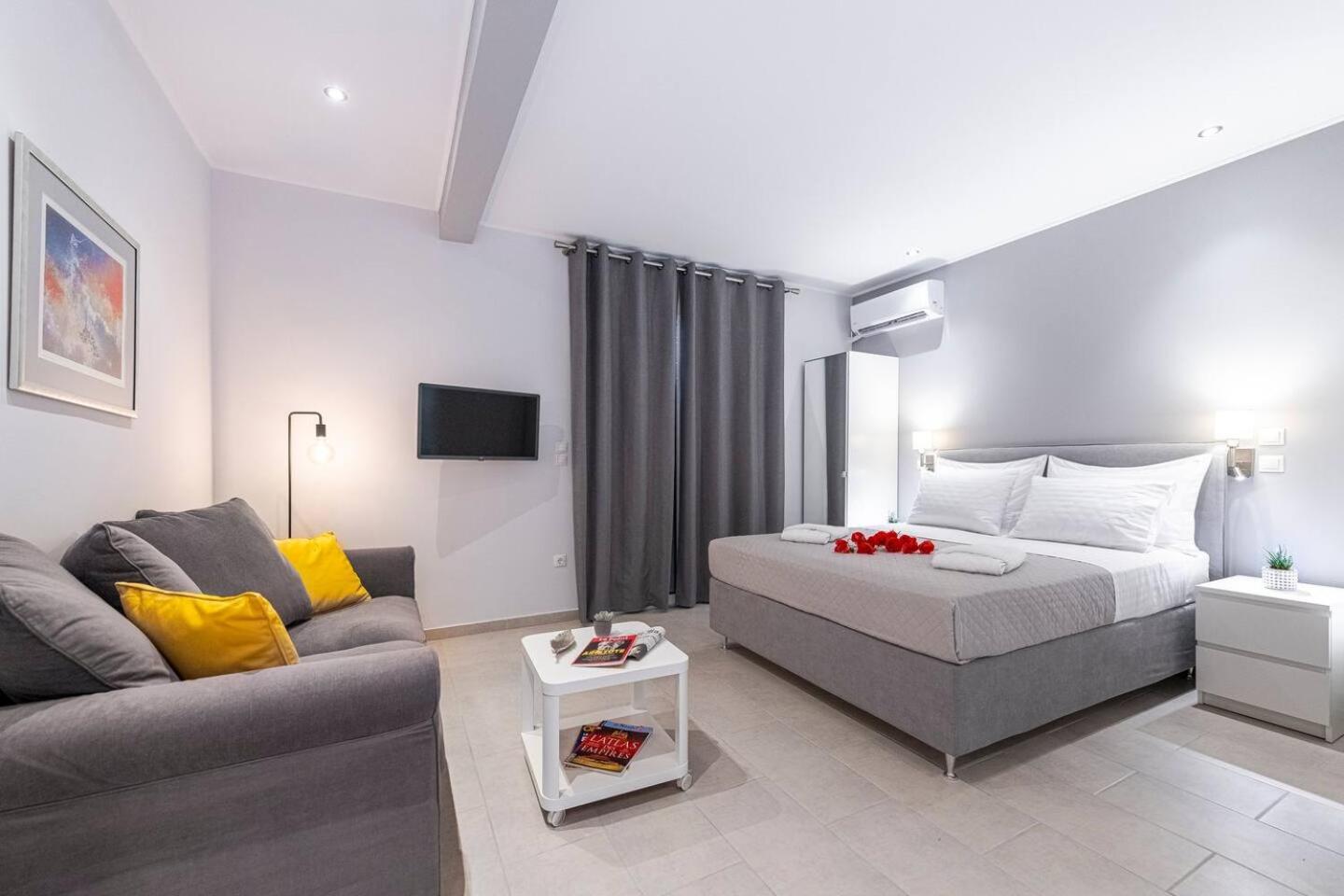 Central-opulent And Luxurious Suites-balcony & Views Acropolis Hills * Athens