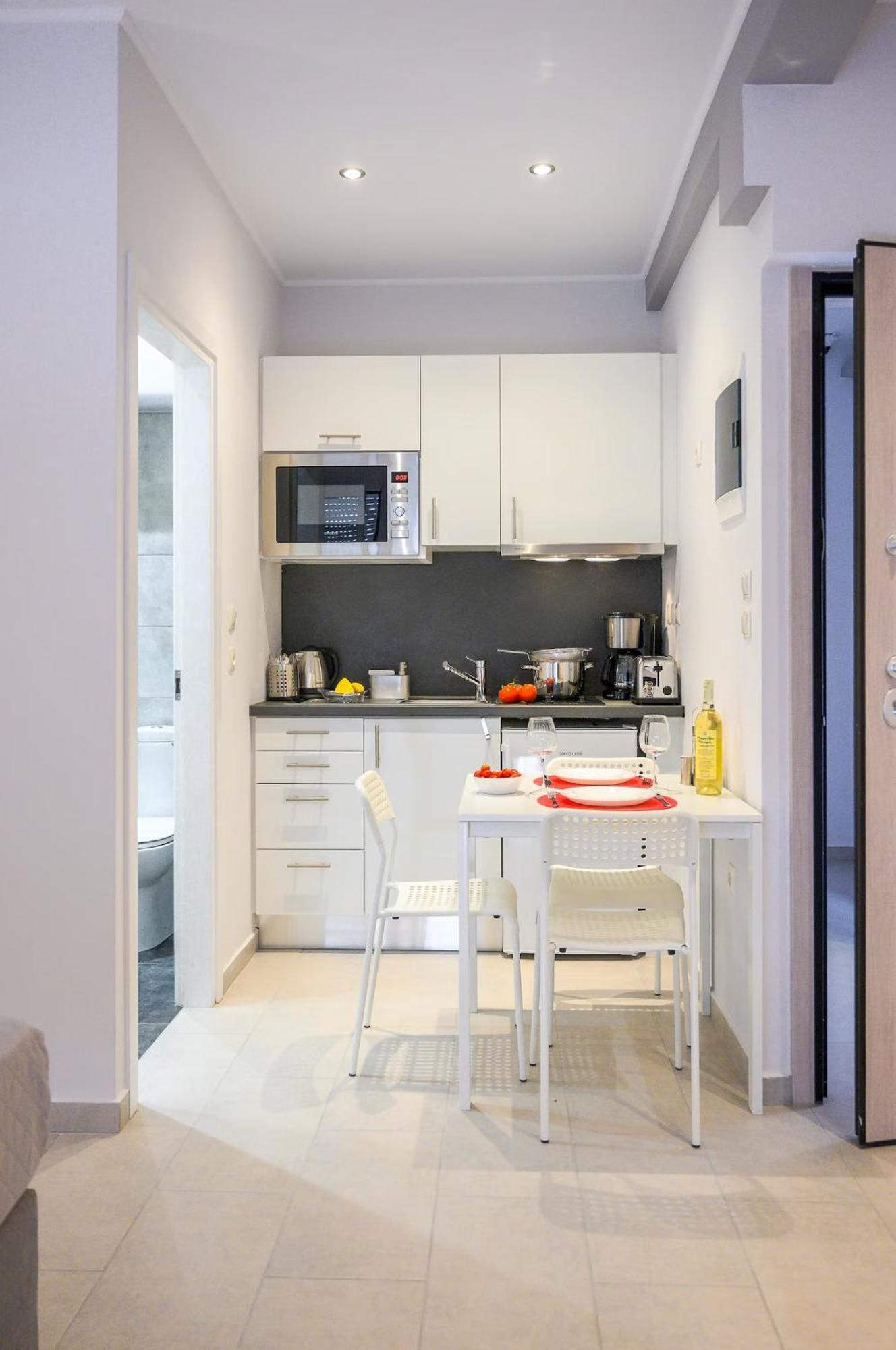 Apartment Central-opulent And Luxurious Suites-balcony & Views Acropolis Hills