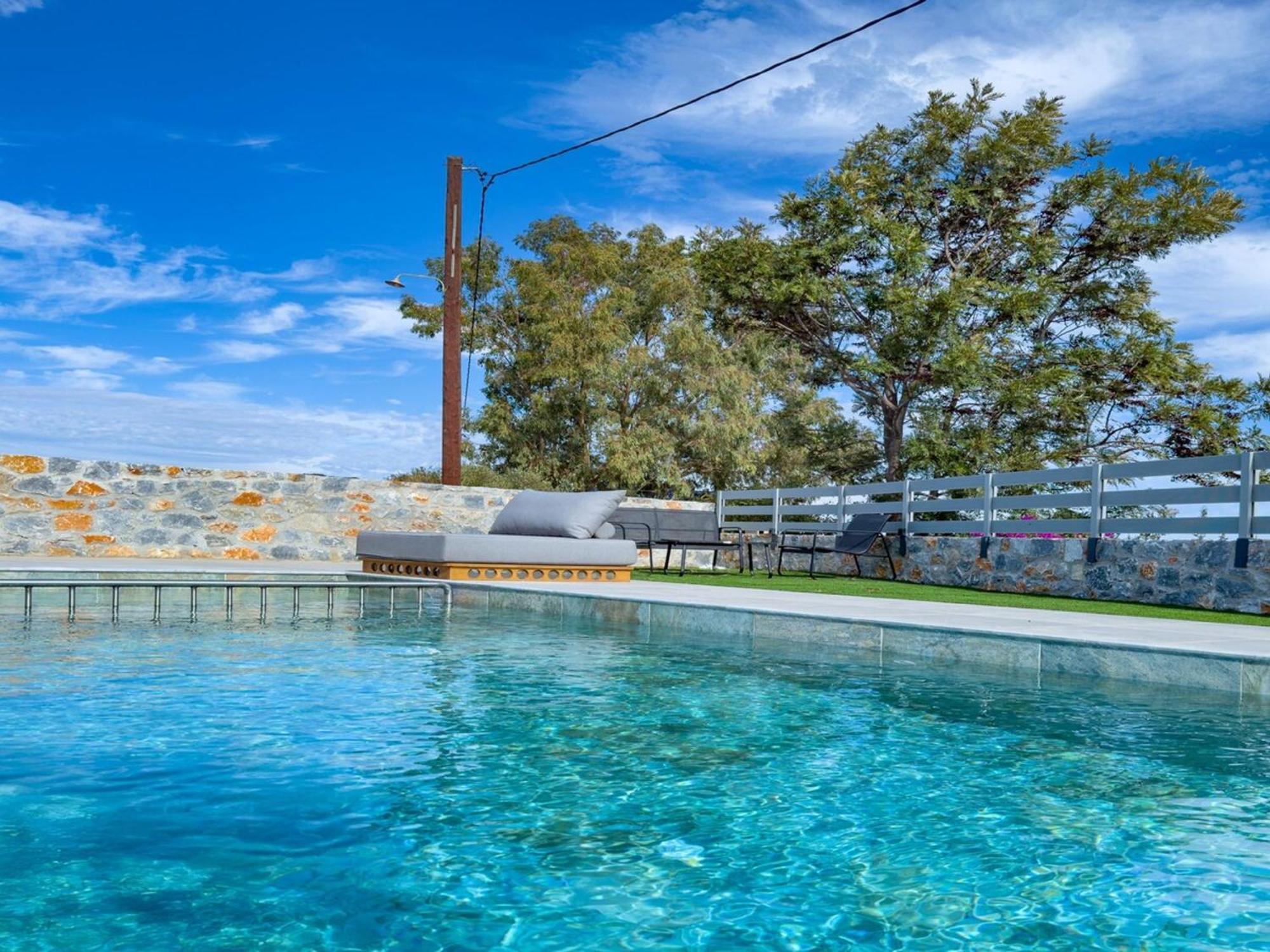 Gianna's Panoramic Seaview Twin With Pool 2 Kefalas