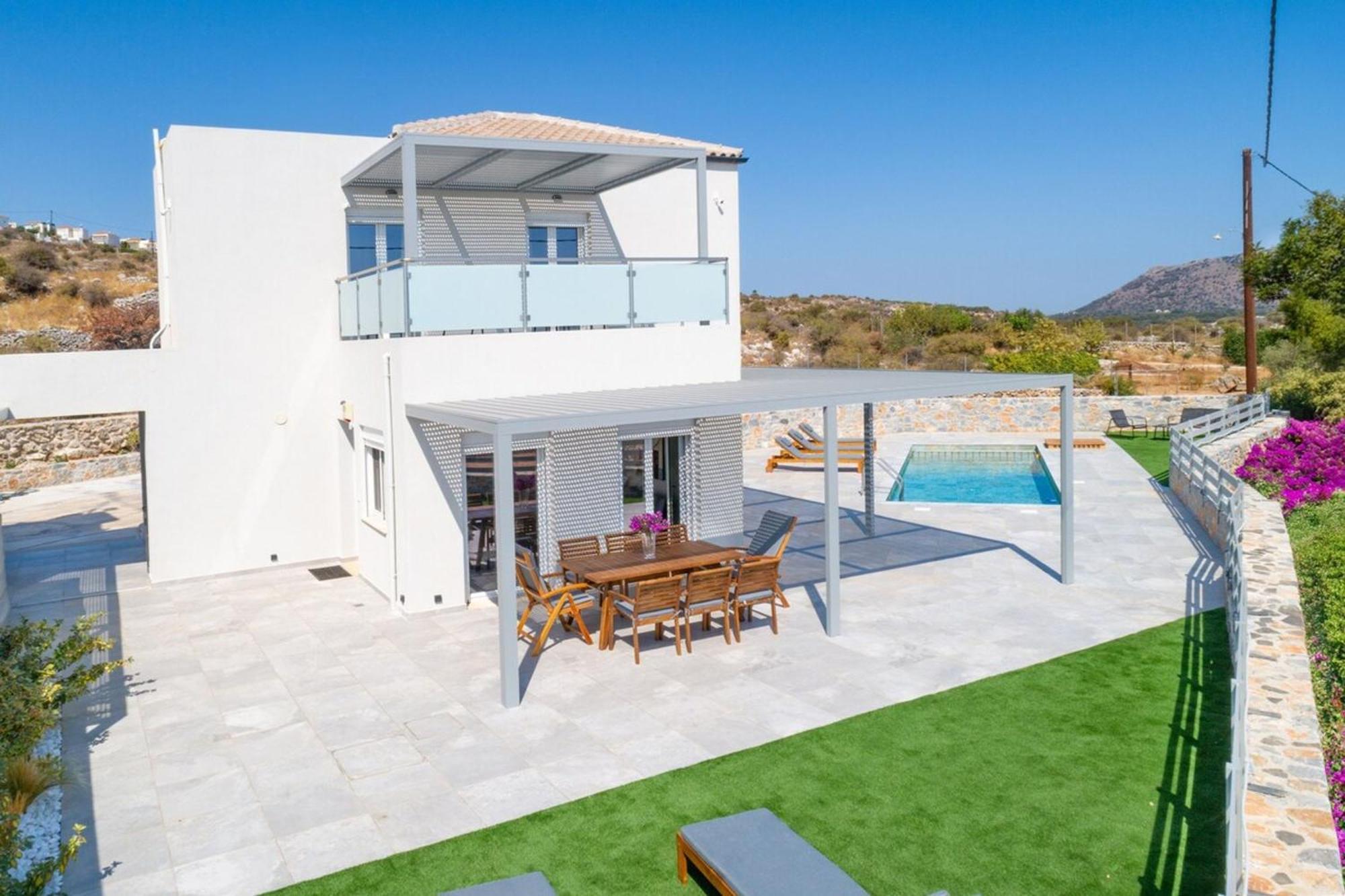 Villa Gianna's Panoramic Seaview Twin With Pool 2 *
