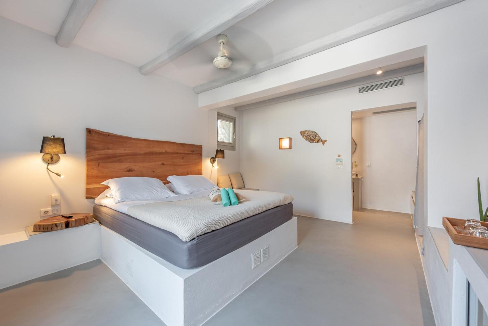 Paros Comfy 4*