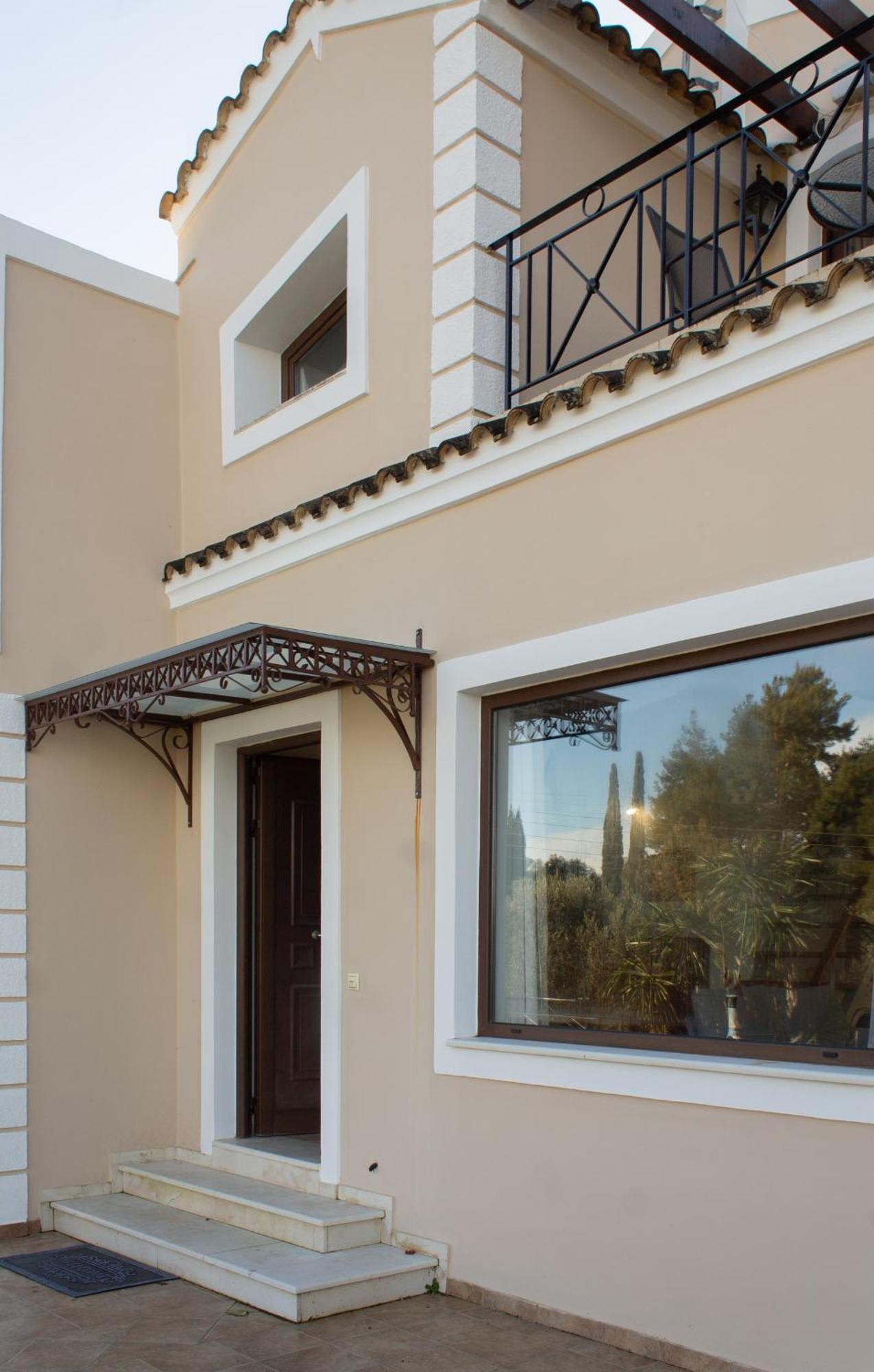 Villa Noradia And Ginfred Corfu *