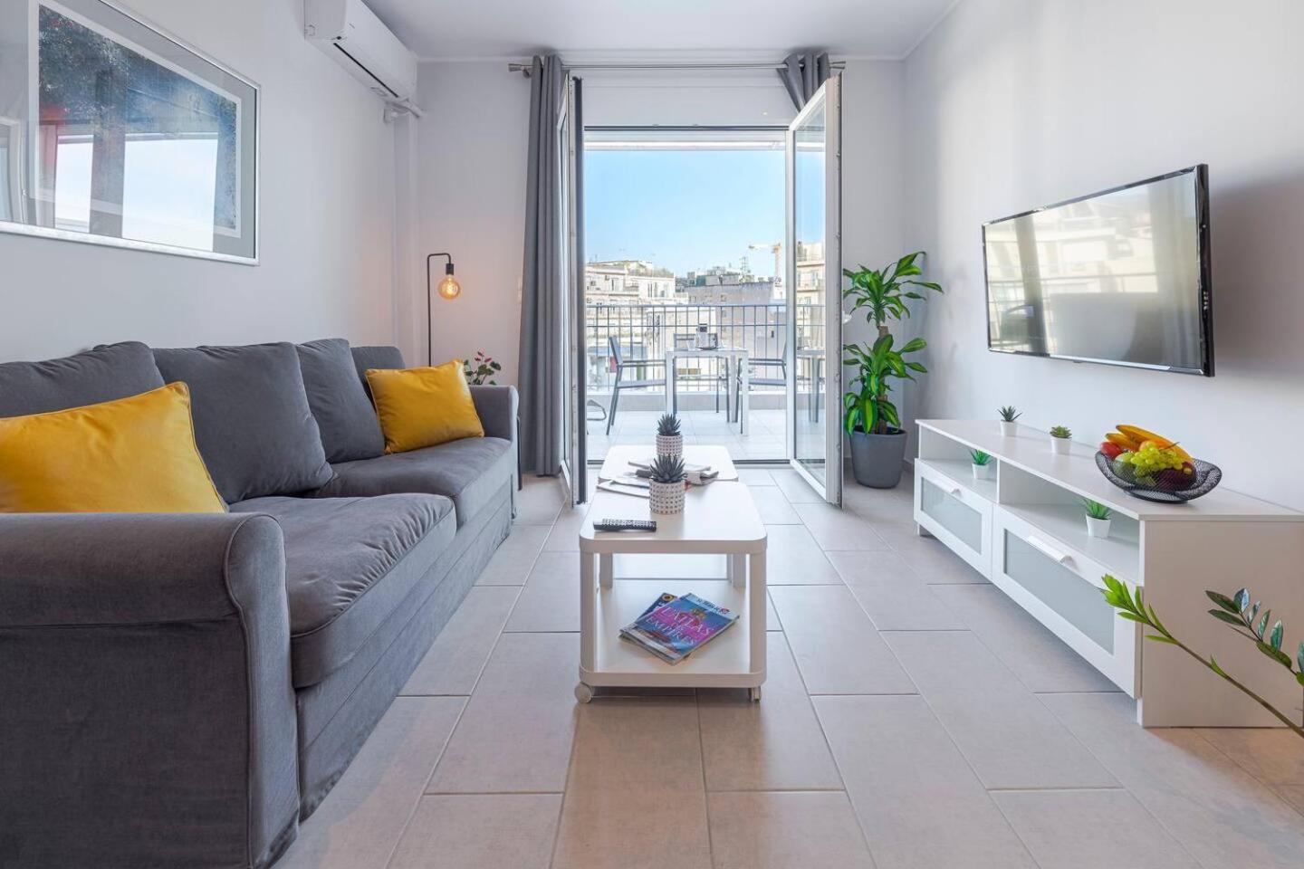 Central-opulent And Luxurious Suites-balcony & Views Acropolis Hills Athens