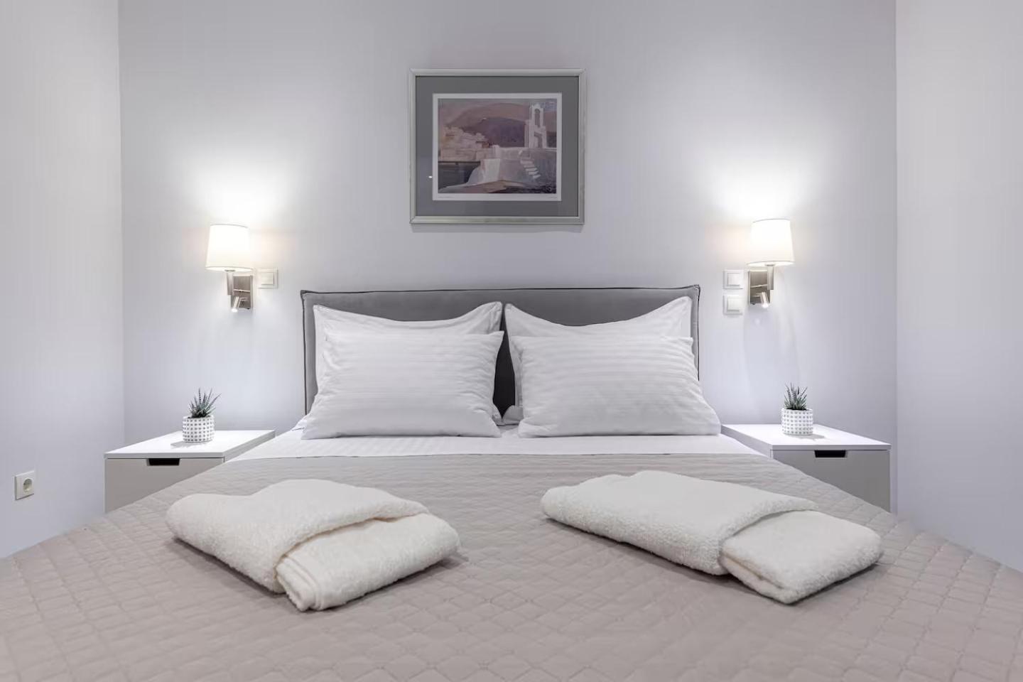 Central-opulent And Luxurious Suites-balcony & Views Acropolis Hills Apartment *