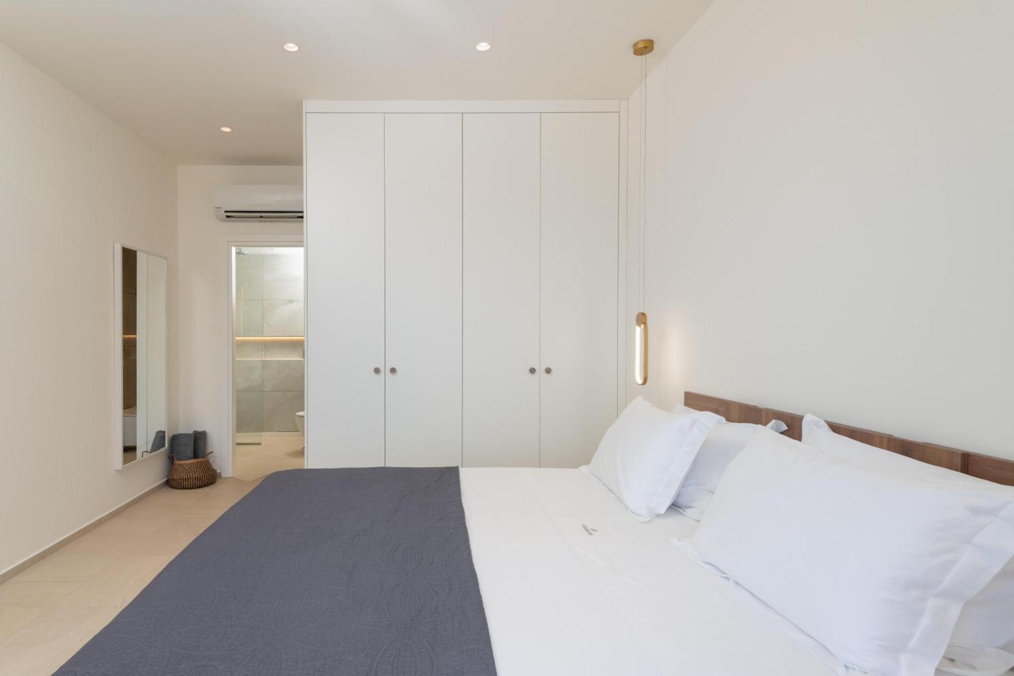 Luxury Palaiokastro (Crete)