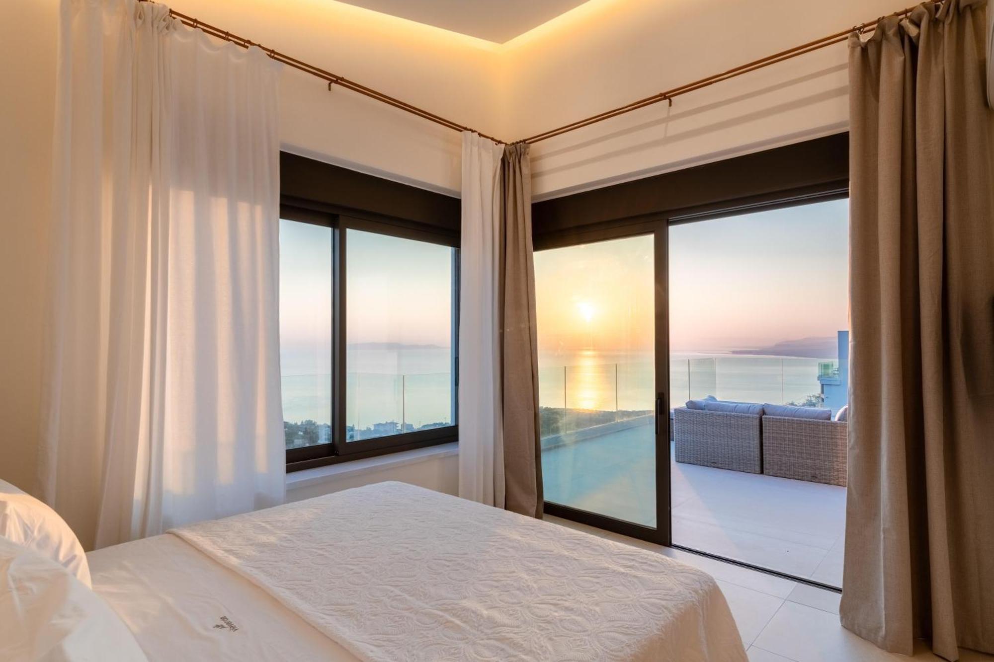 Luxury * Palaiokastro (Crete)