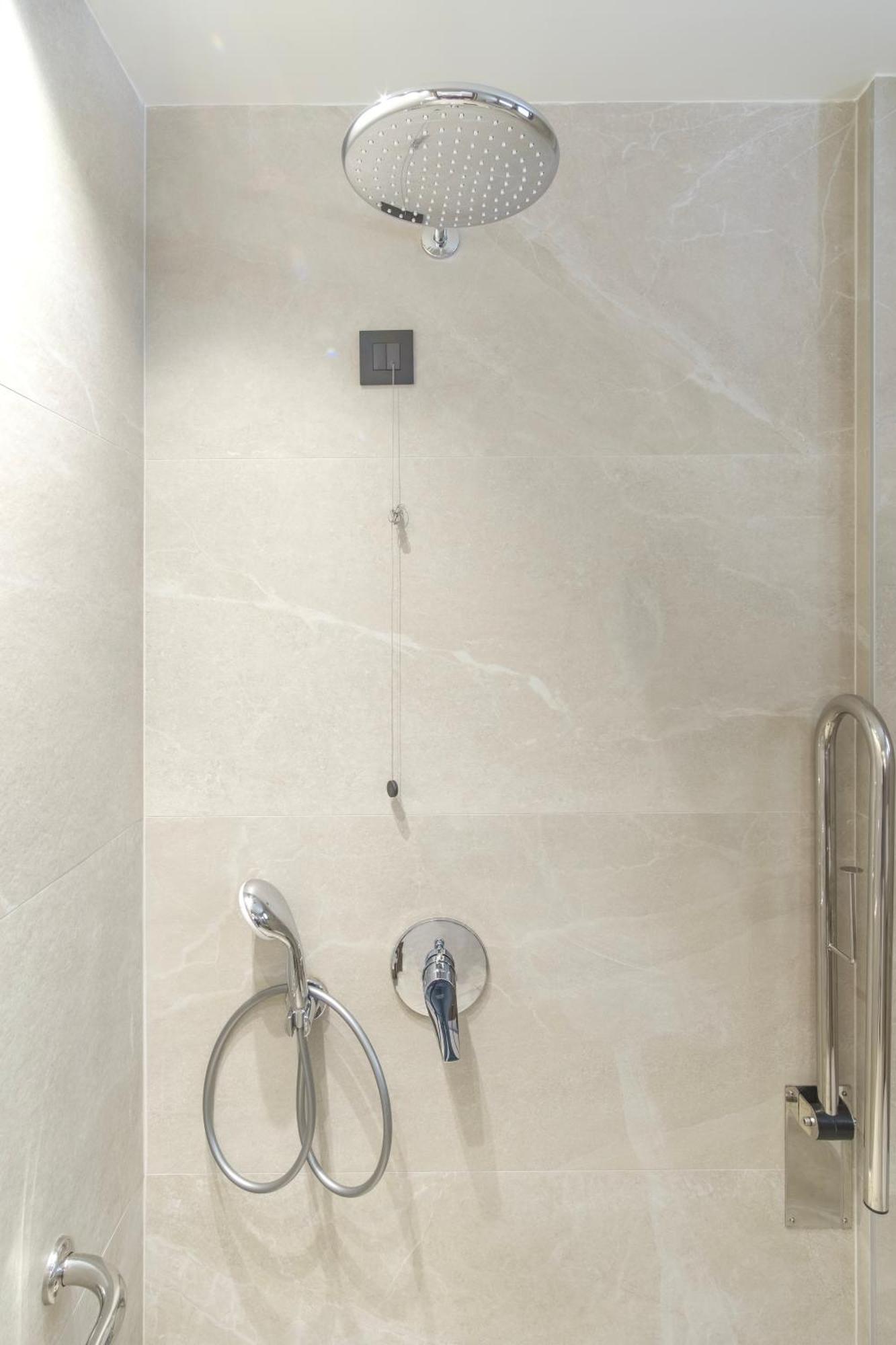 Aura Luxury - Seaside Getaways Olympiada