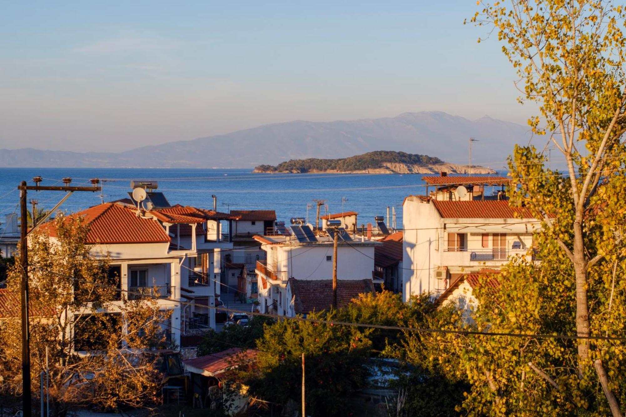 Aura Luxury - Seaside Getaways Aparthotel Olympiada