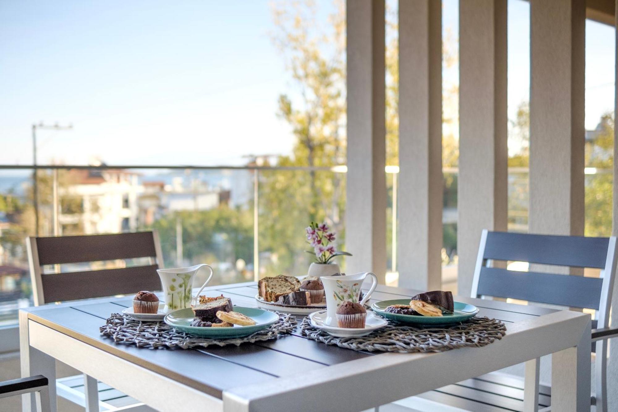 Aparthotel Aura Luxury - Seaside Getaways *