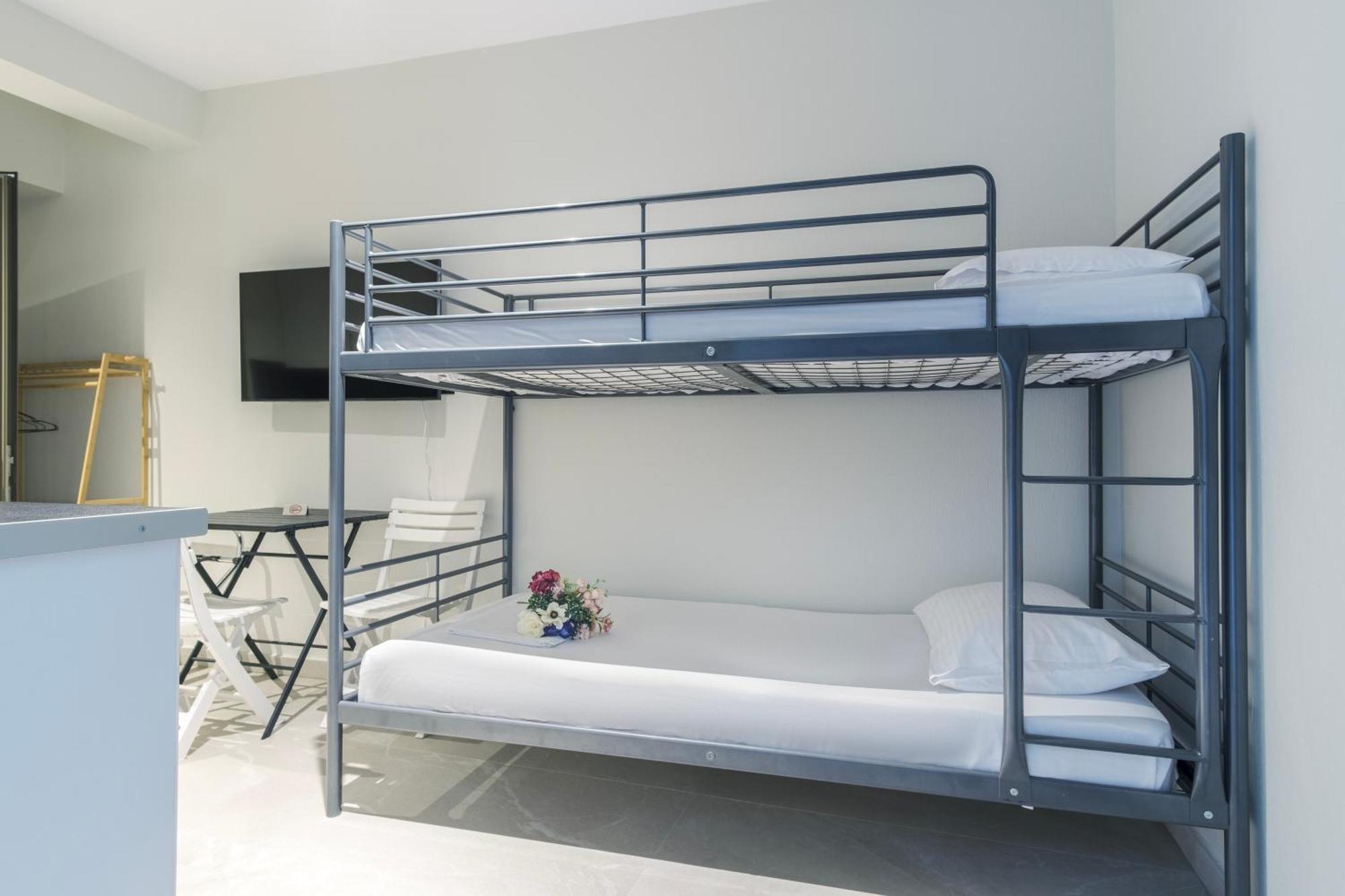 Aparthotel Aura Luxury - Seaside Getaways *