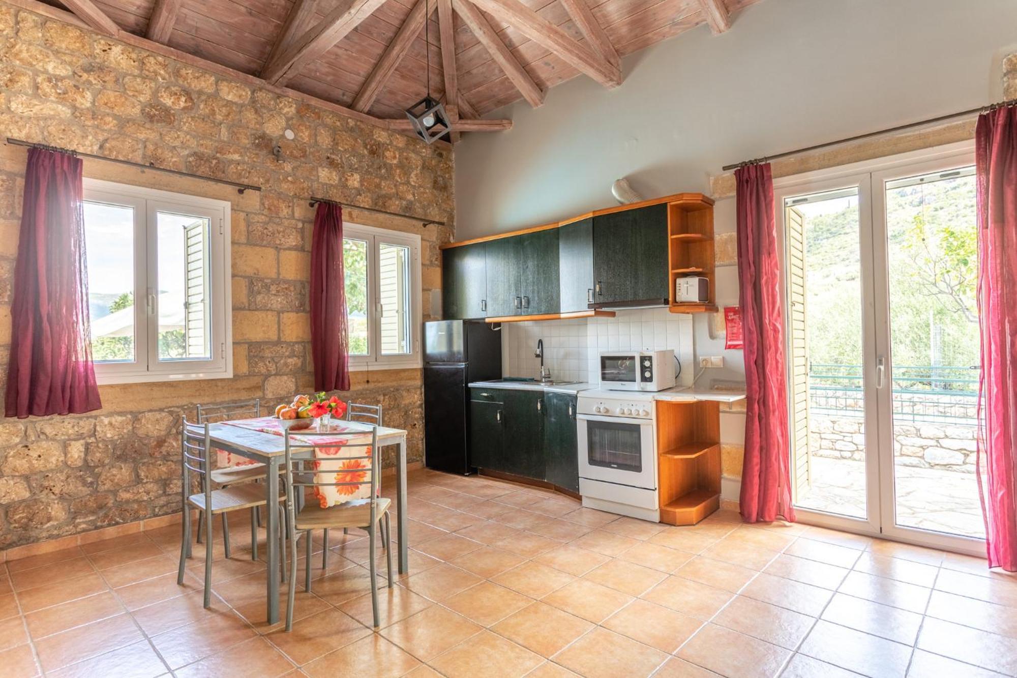 Aparthotel Palataki