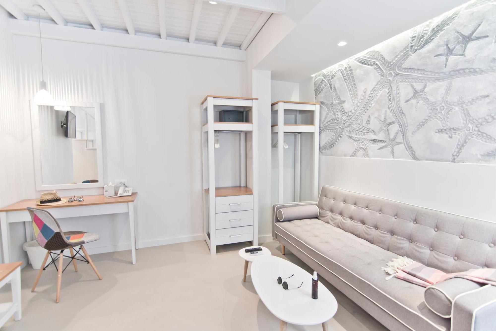 Guest house Lindos Comfy Suites 4*