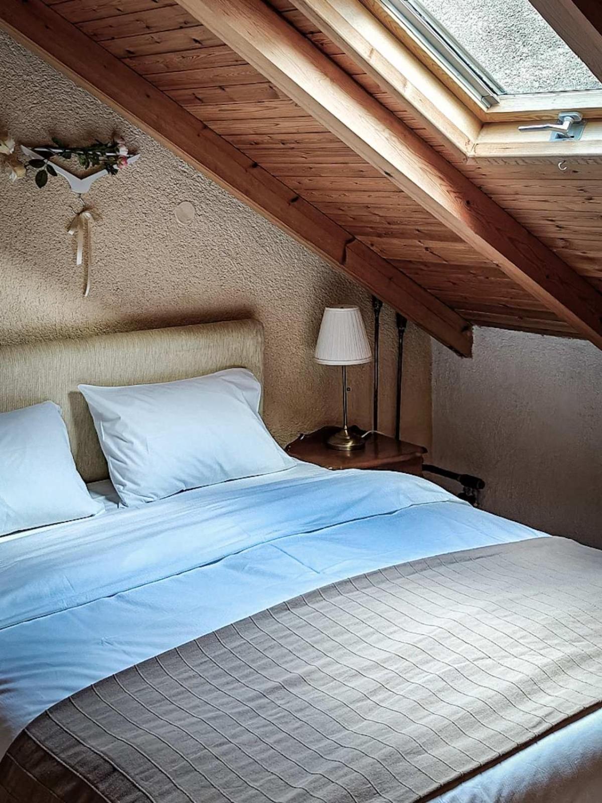 The Wooden Nest Apartment *