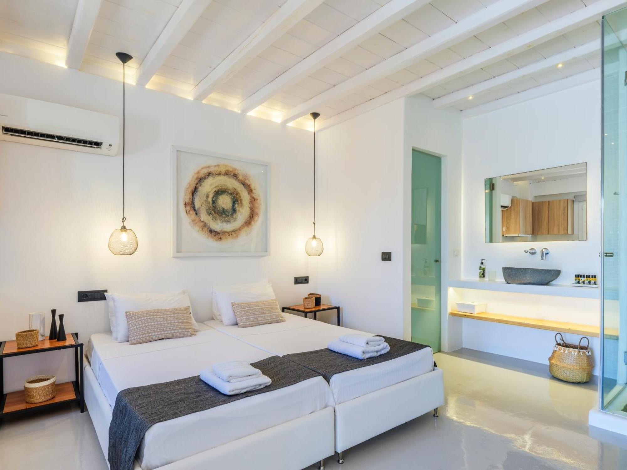 Aparthotel Mykonian &