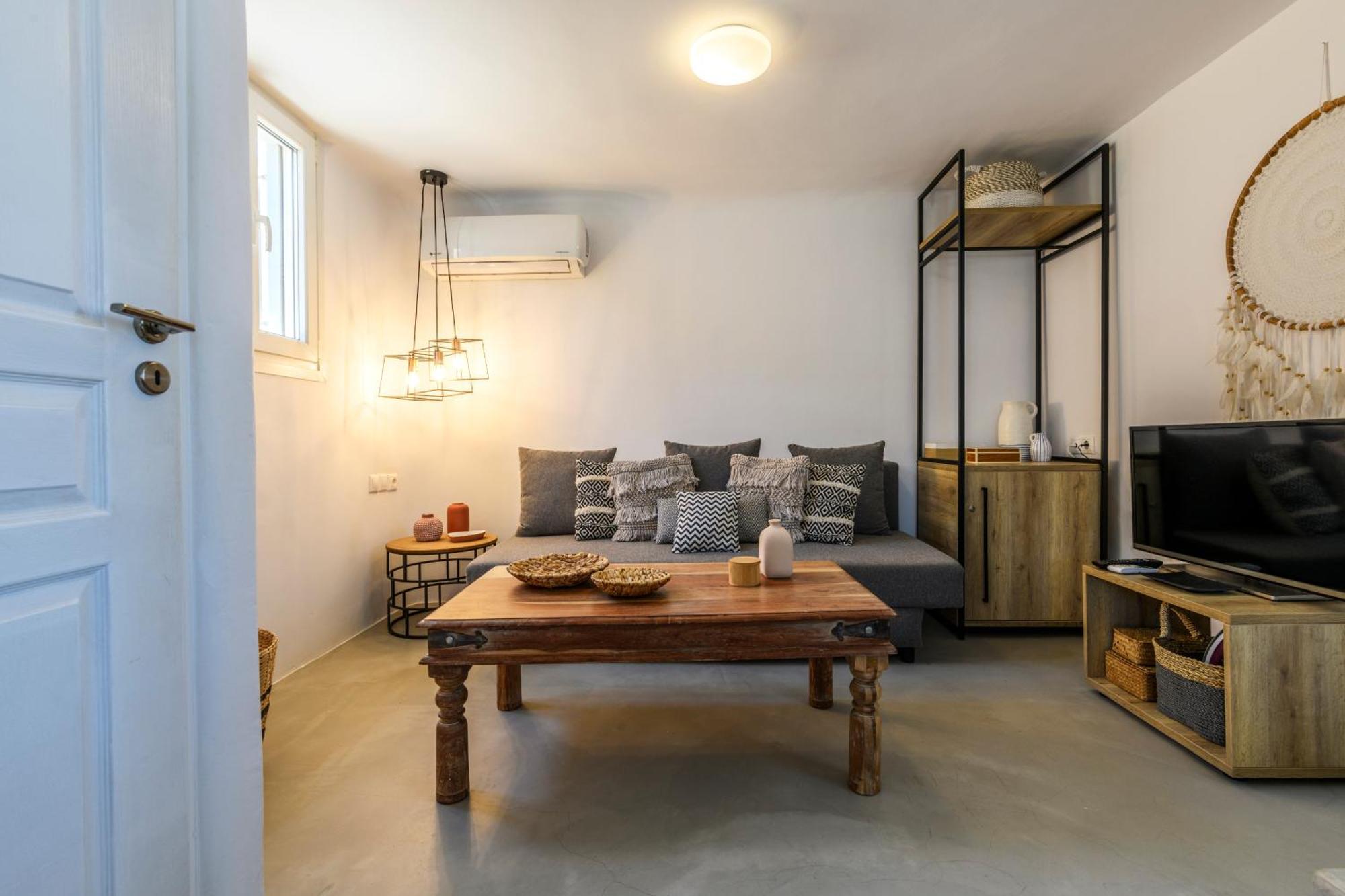Mykonian & Aparthotel Mykonos Town