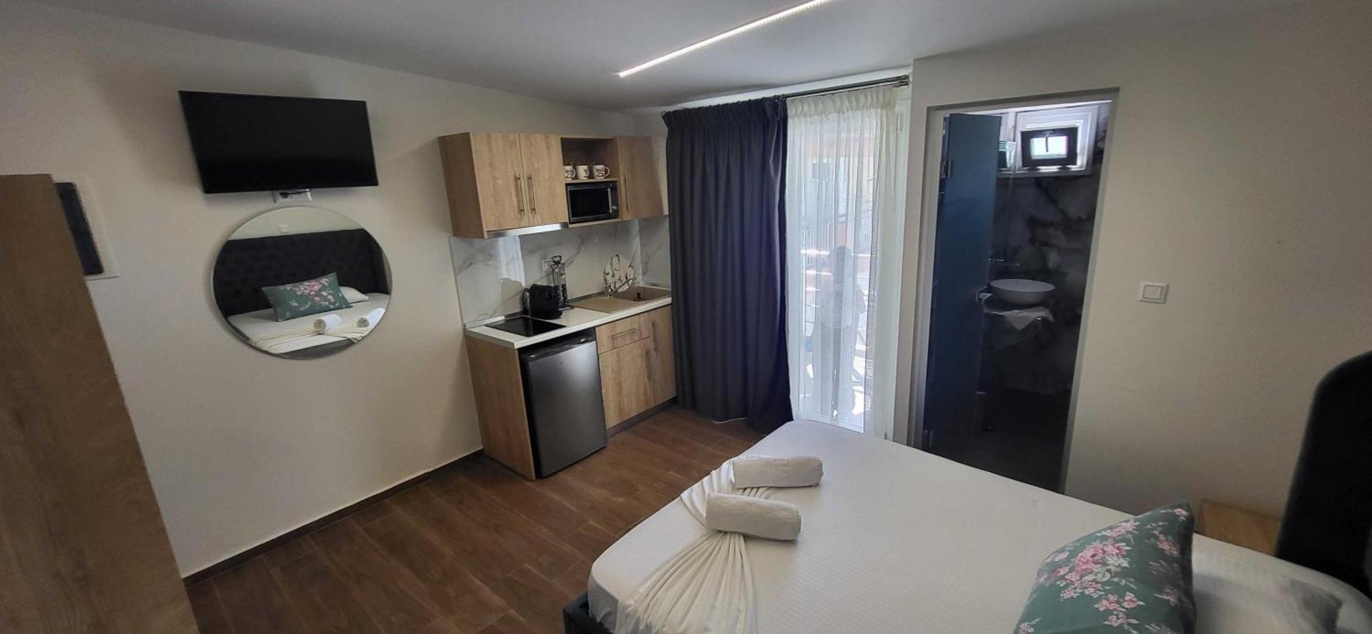 House Irene Aparthotel