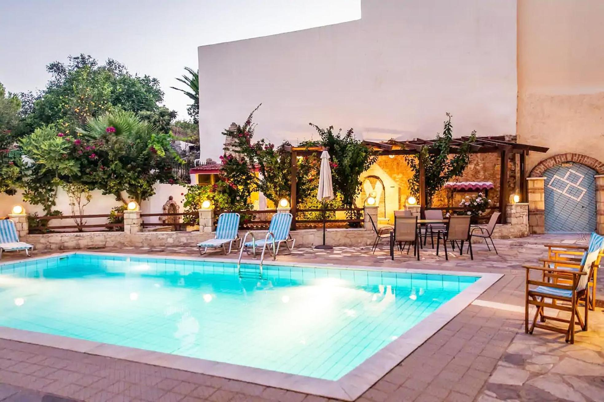 Roussospiti House With Swimming Pool Roussospition