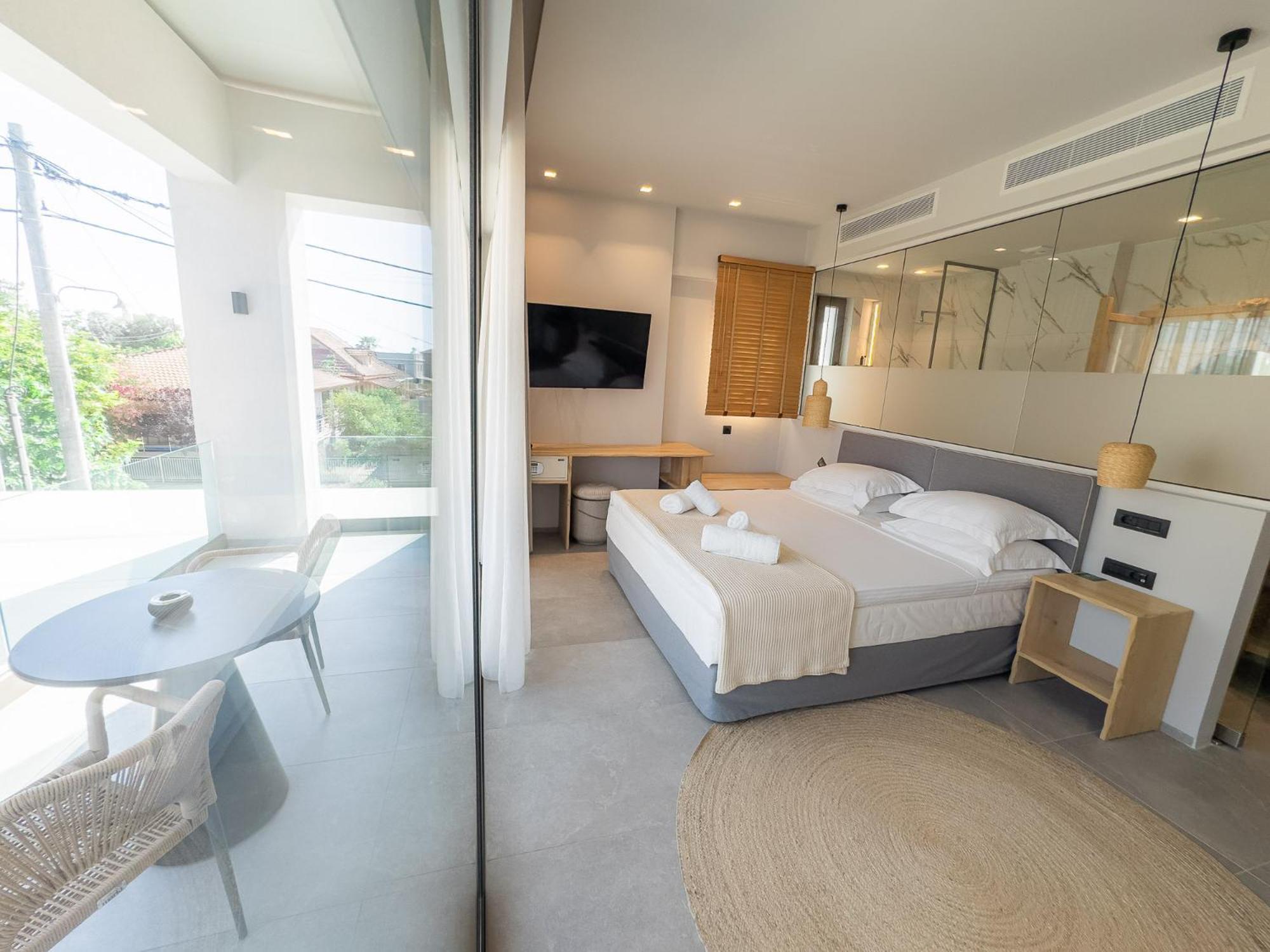 Muses Aparthotel *