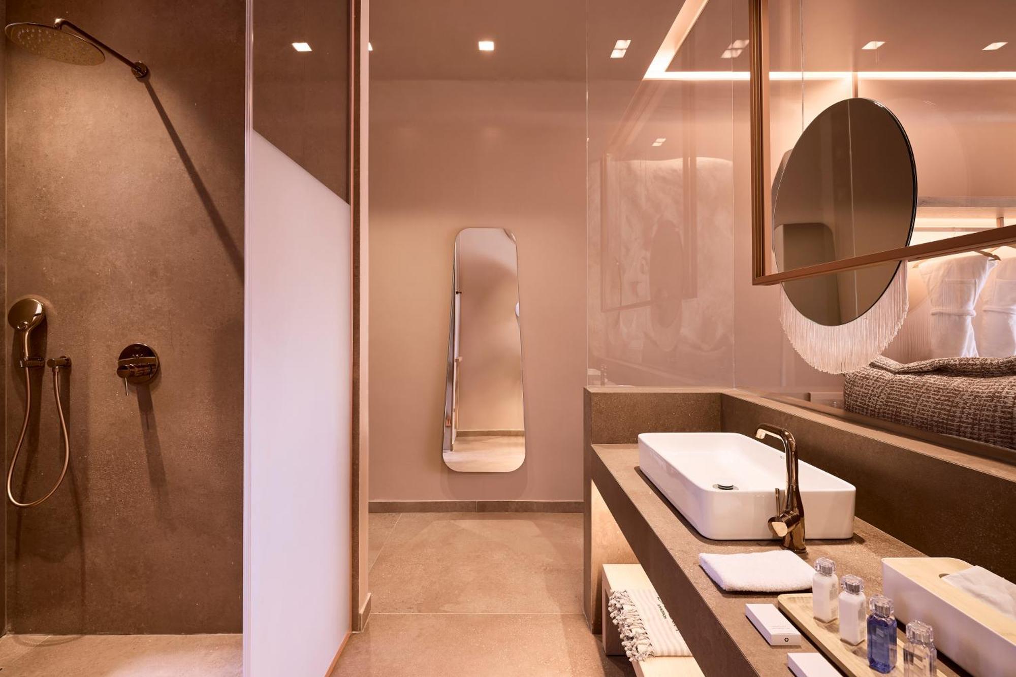 Ethereum Mykonos Hotel 5*