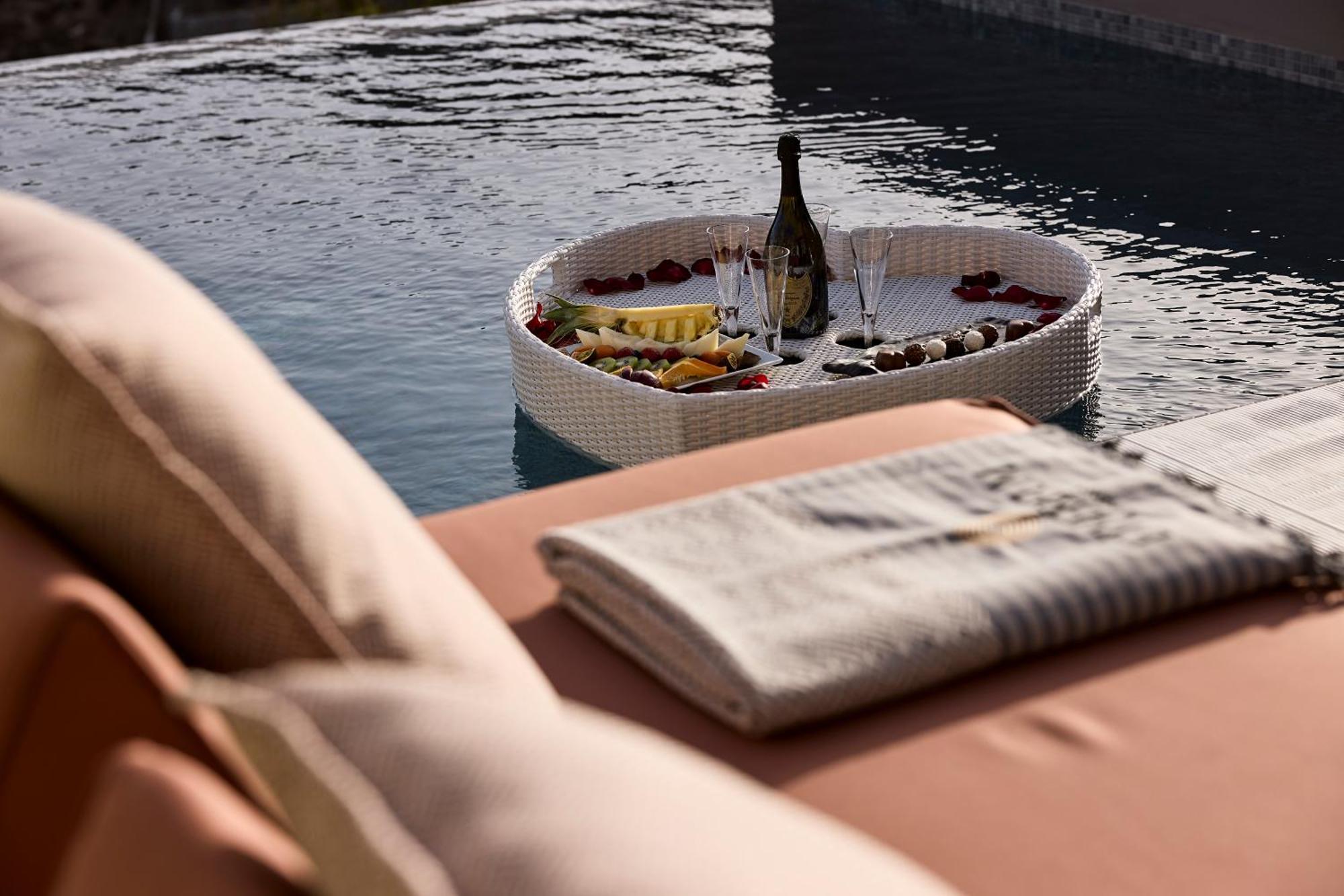 Ethereum Mykonos Hotel