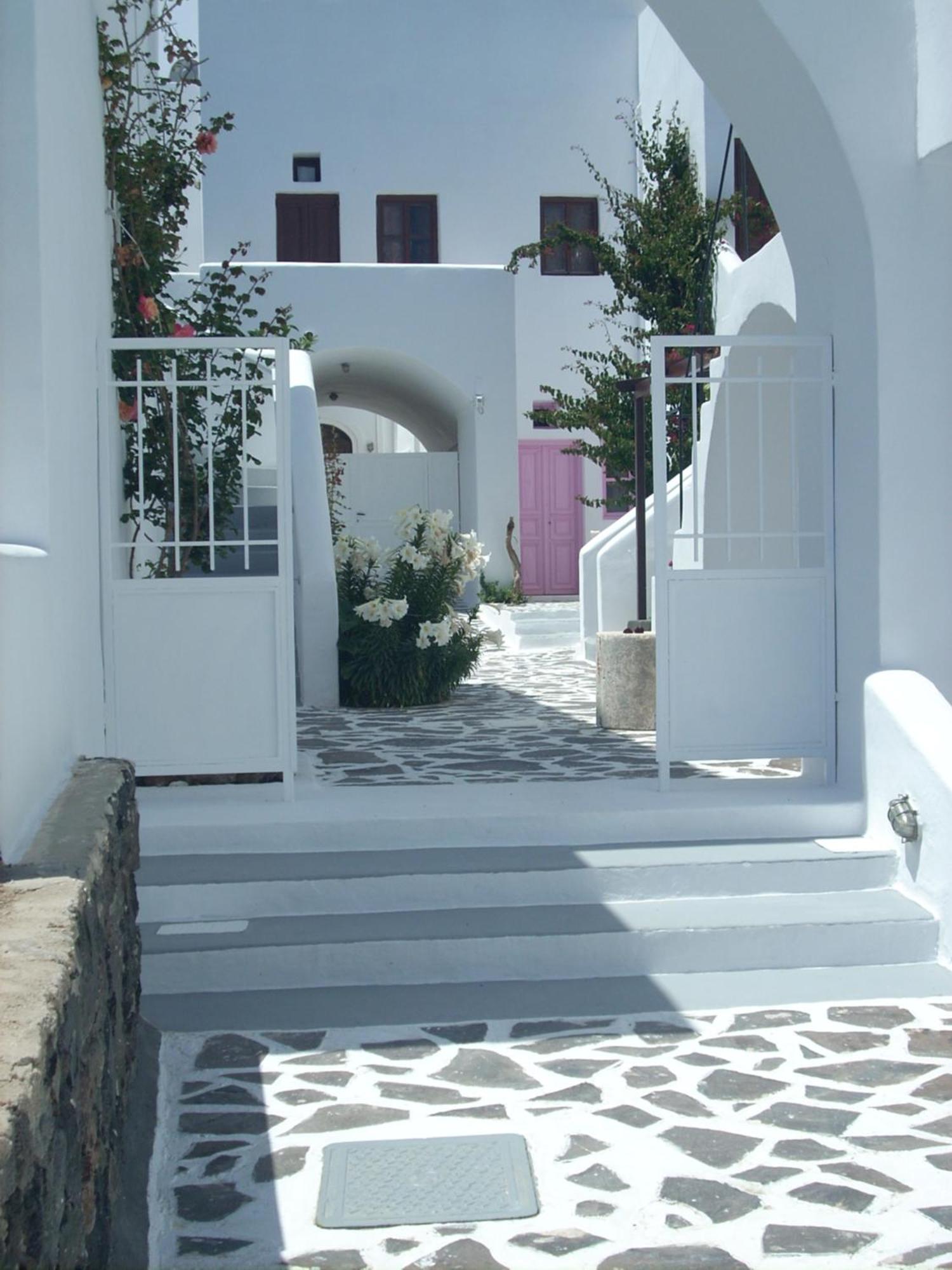 Delion Sea Kamari (Santorini)