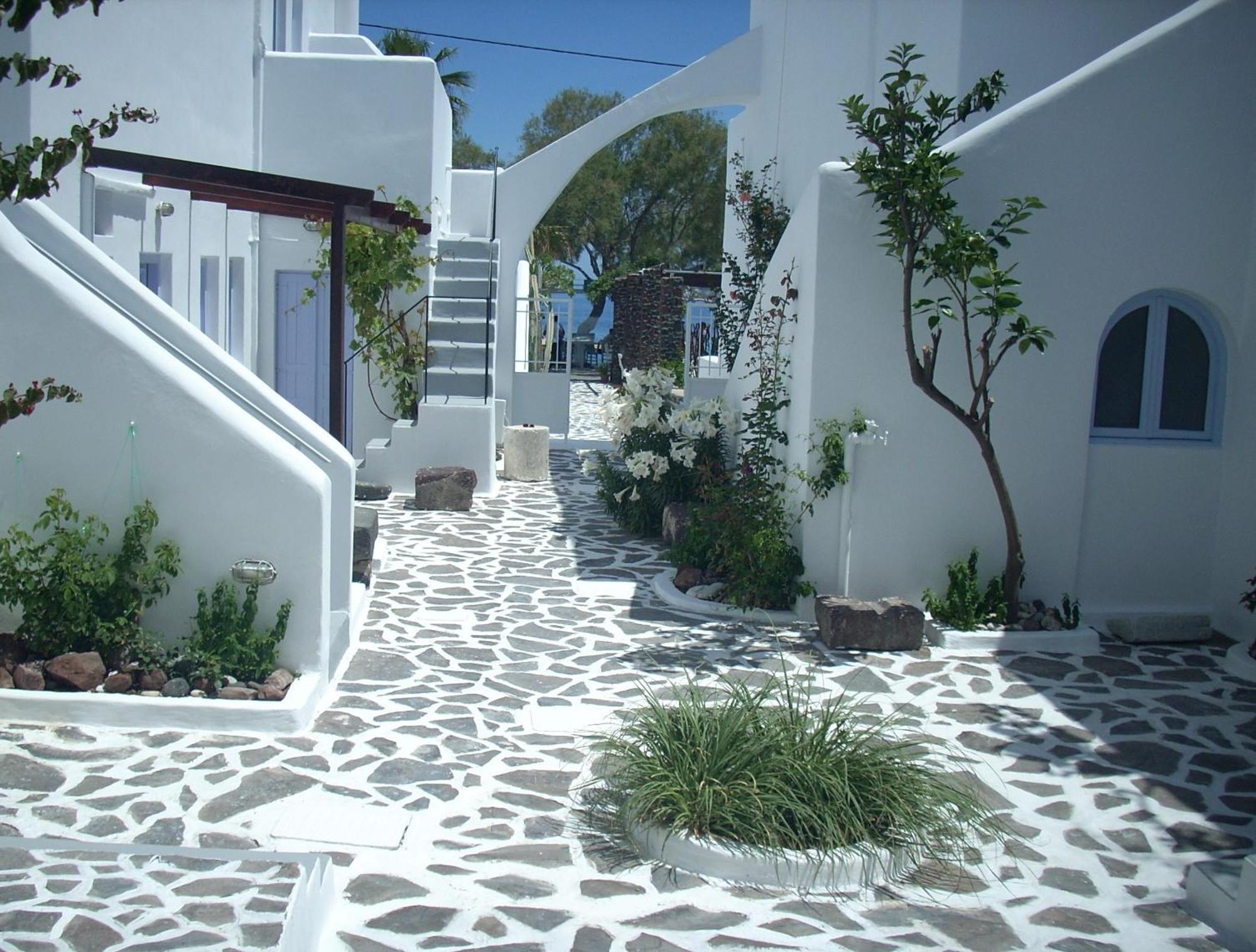 Delion Sea Kamari (Santorini)