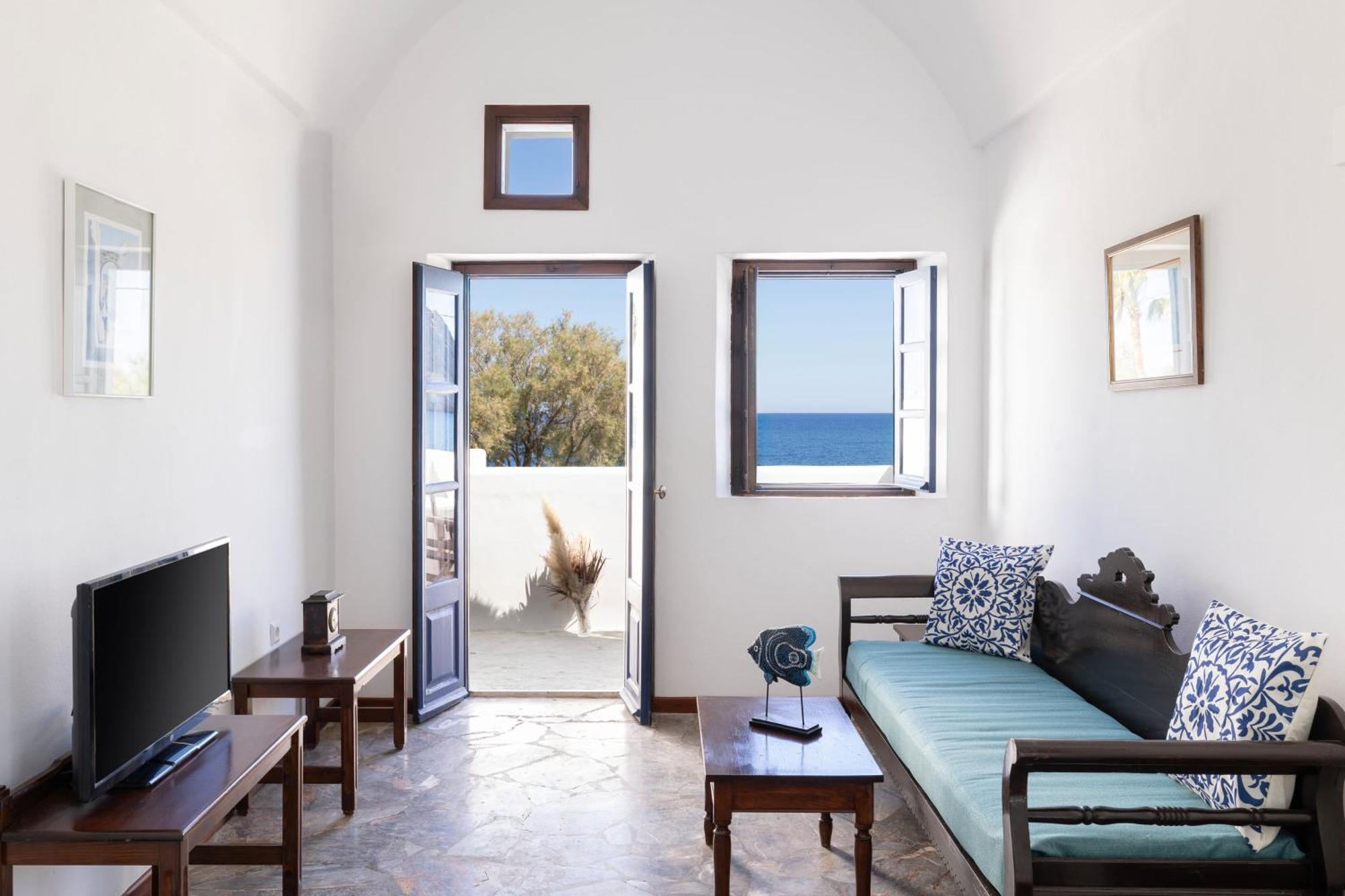 Hotel Delion Sea Kamari (Santorini)