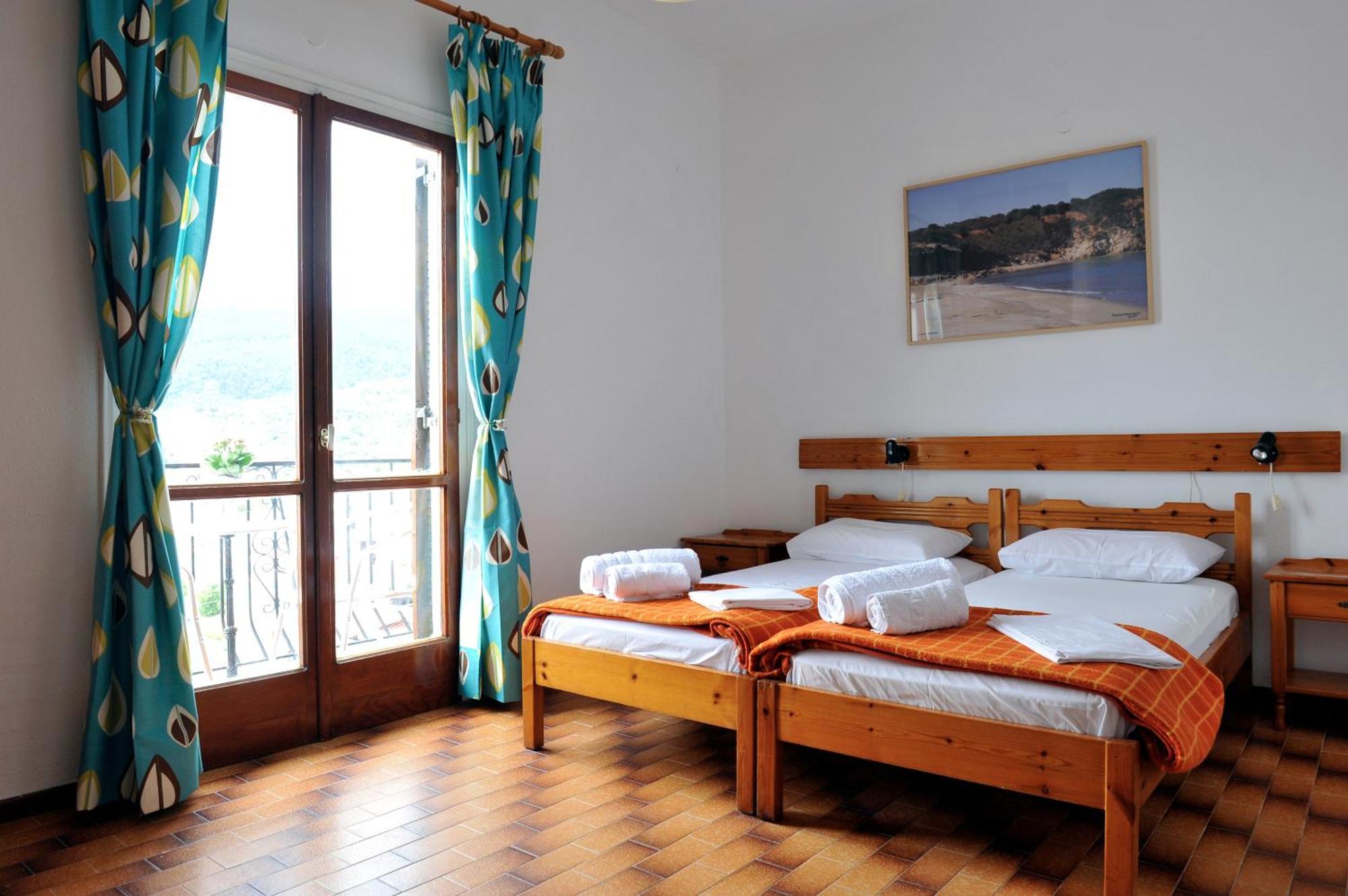 Pensionmargaritakotroniskiathos Skiathos Town