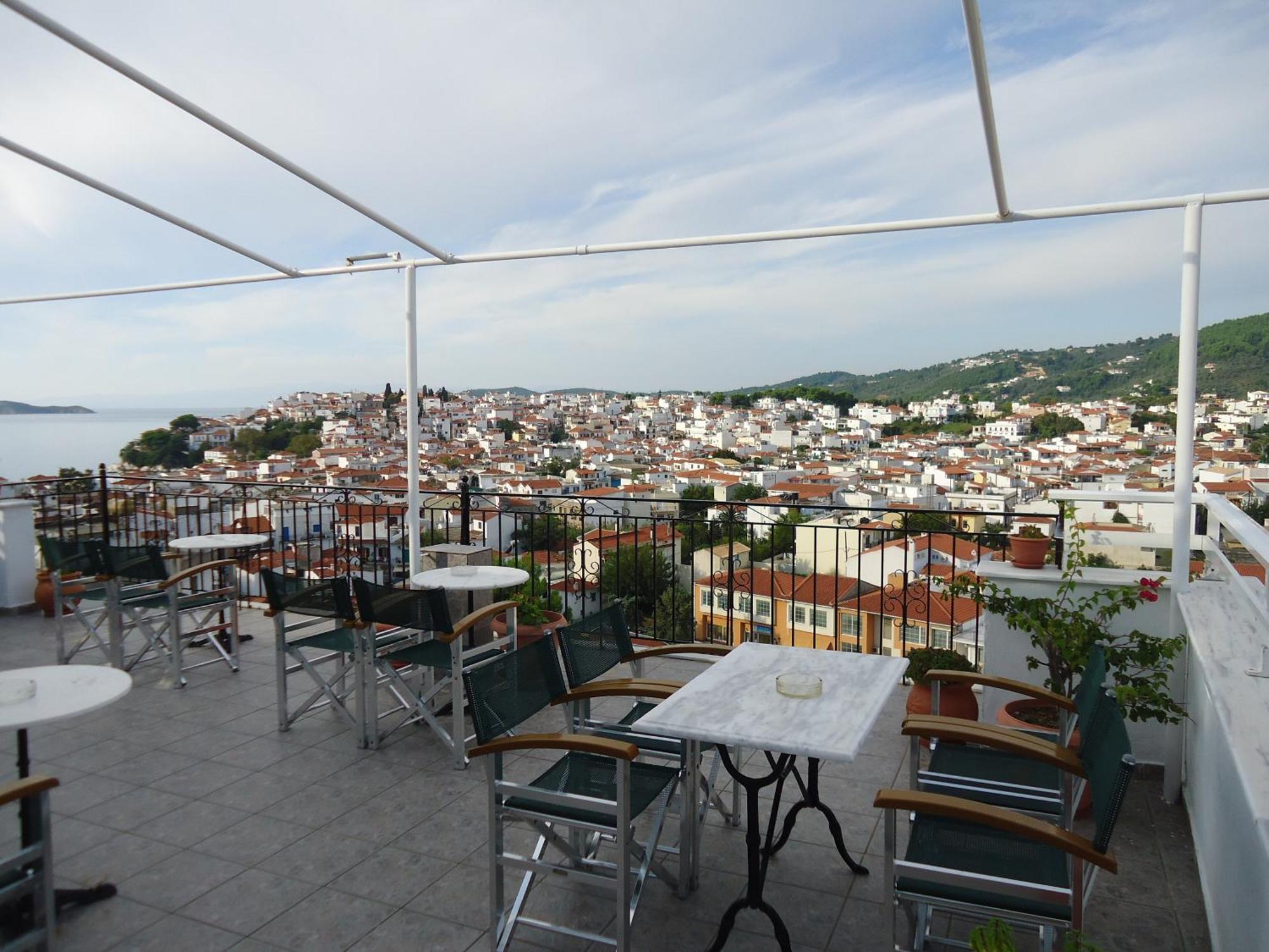 Pensionmargaritakotroniskiathos * Skiathos Town