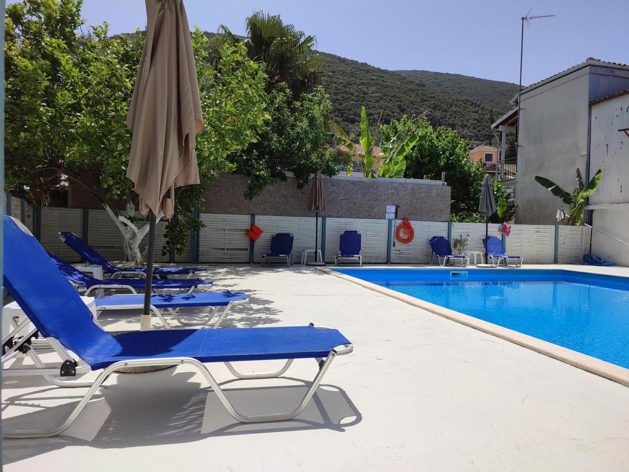 Bay Hotel 3*
