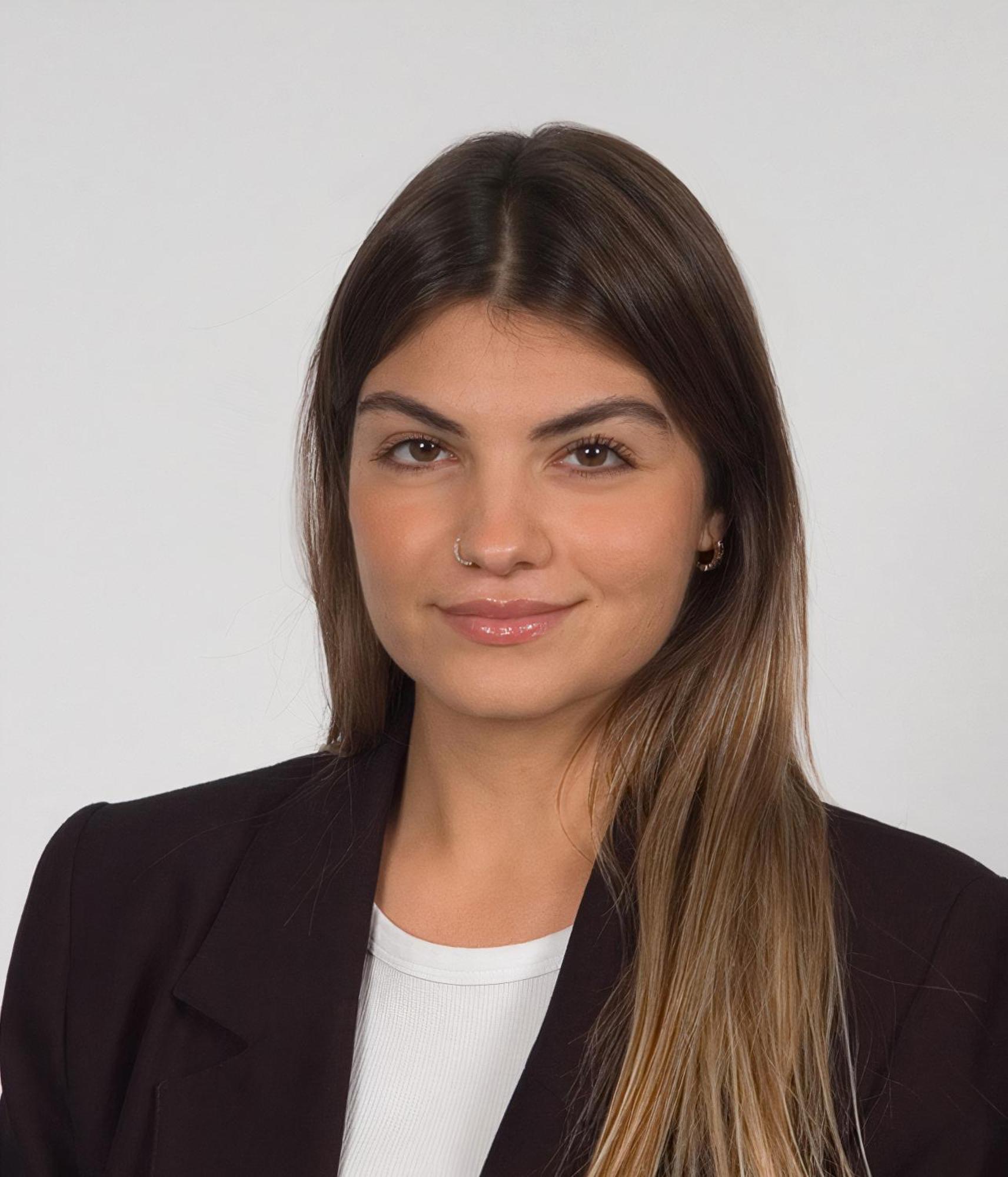 Alexandra *