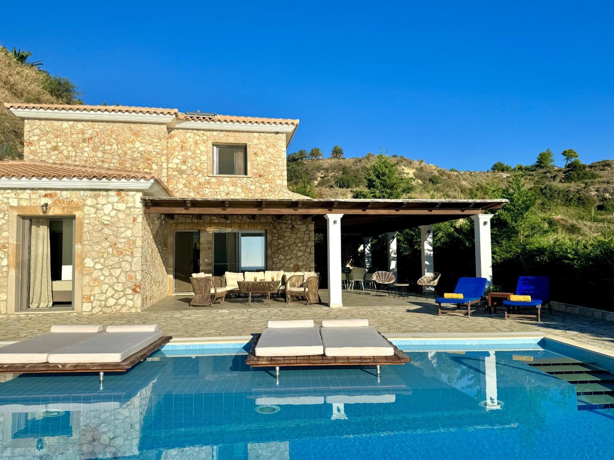 Villa Kalypso Infinity Pool Livathos (Kefalonia)
