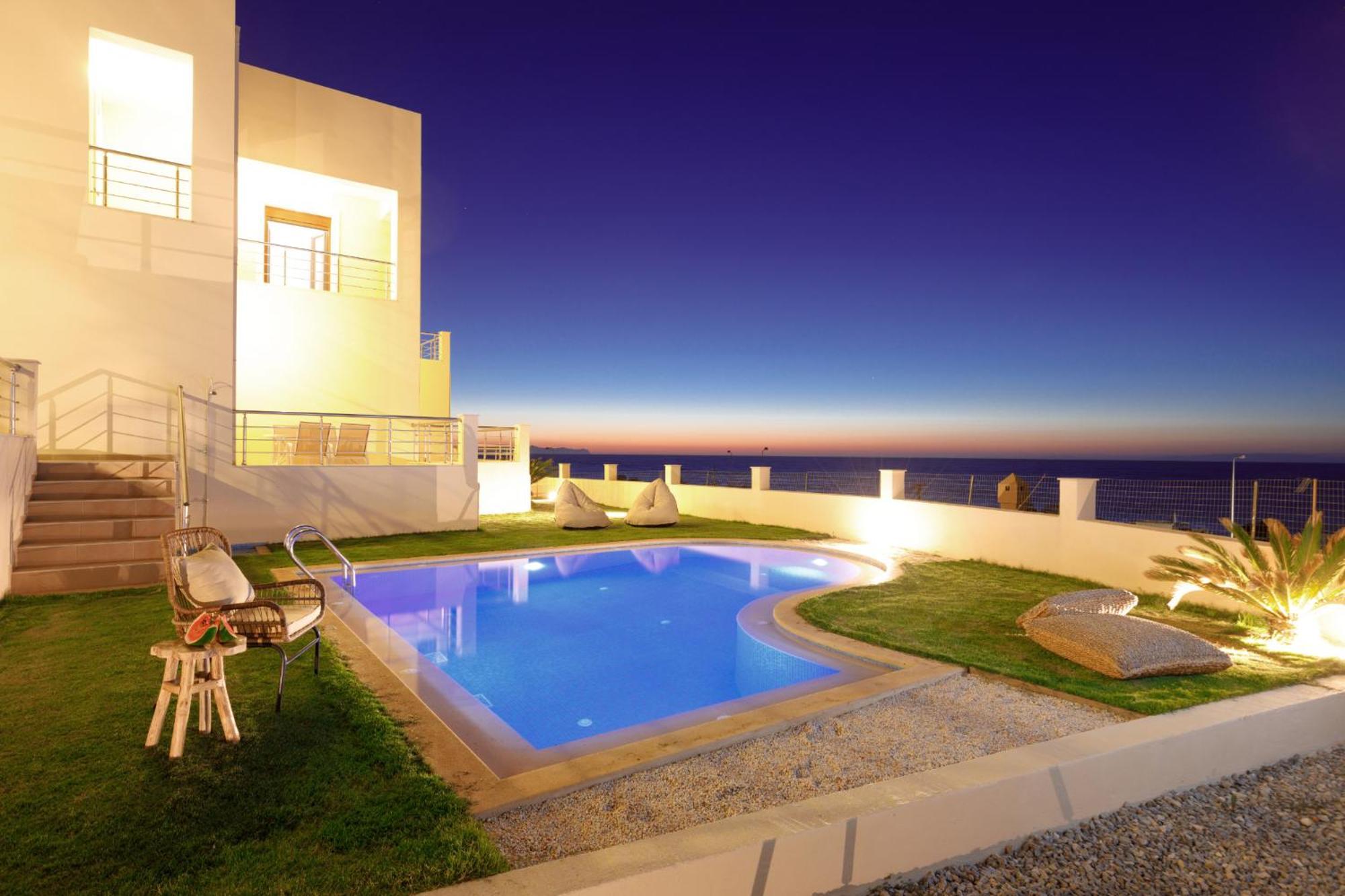 Oak Wood - Sea View Exclusive Maisonette Sfakaki