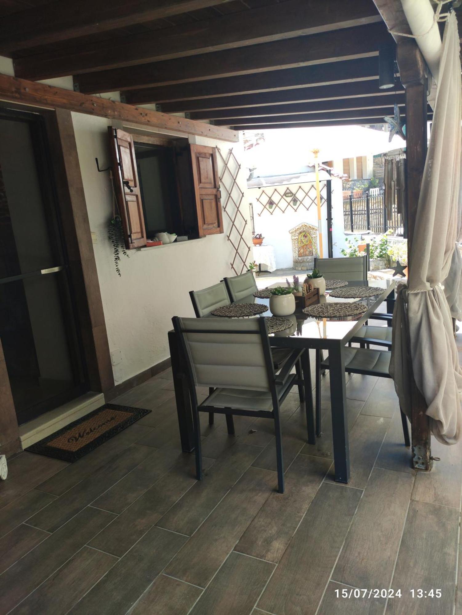 Sea La Vie Holiday home Keramidhion