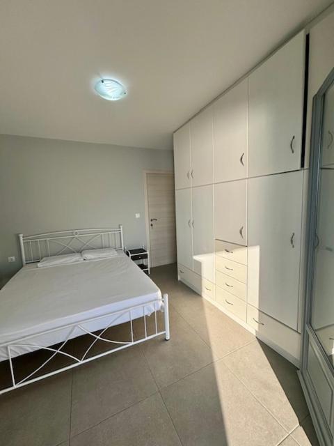 Holiday home Three Olive Homes *