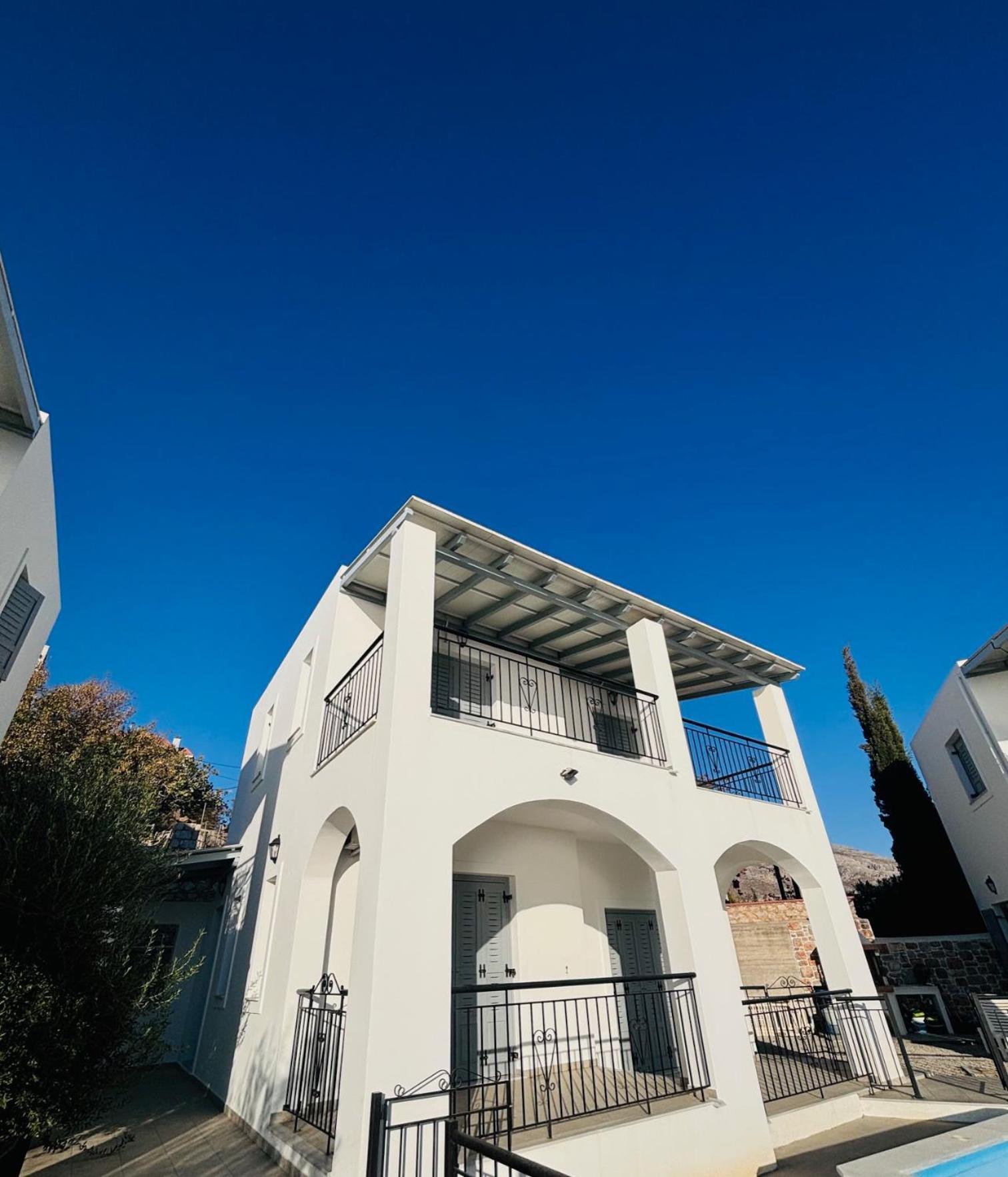 Three Olive Homes * Kalymnos Town