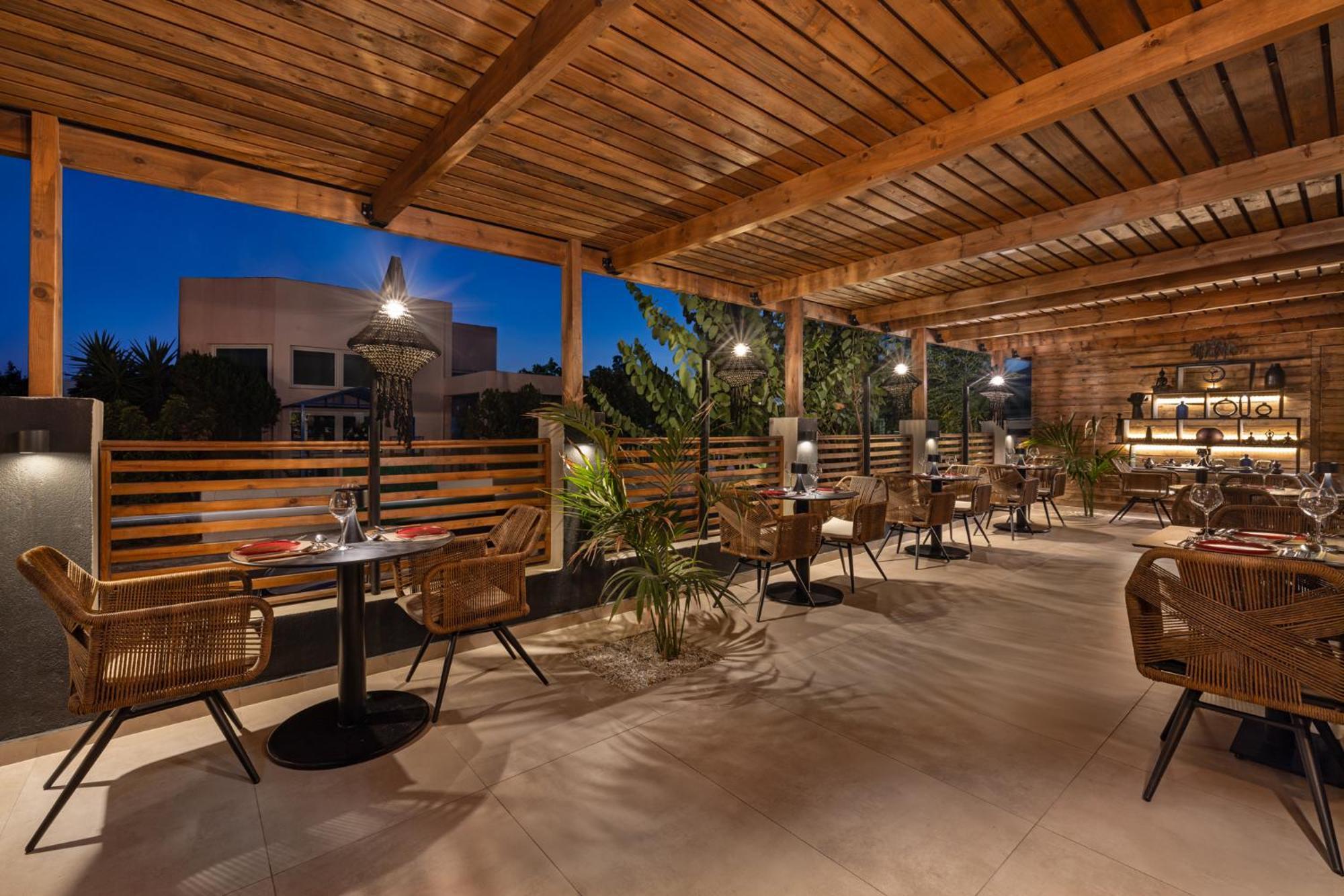 Hotel Blu Lifestyle Boutique & 5*