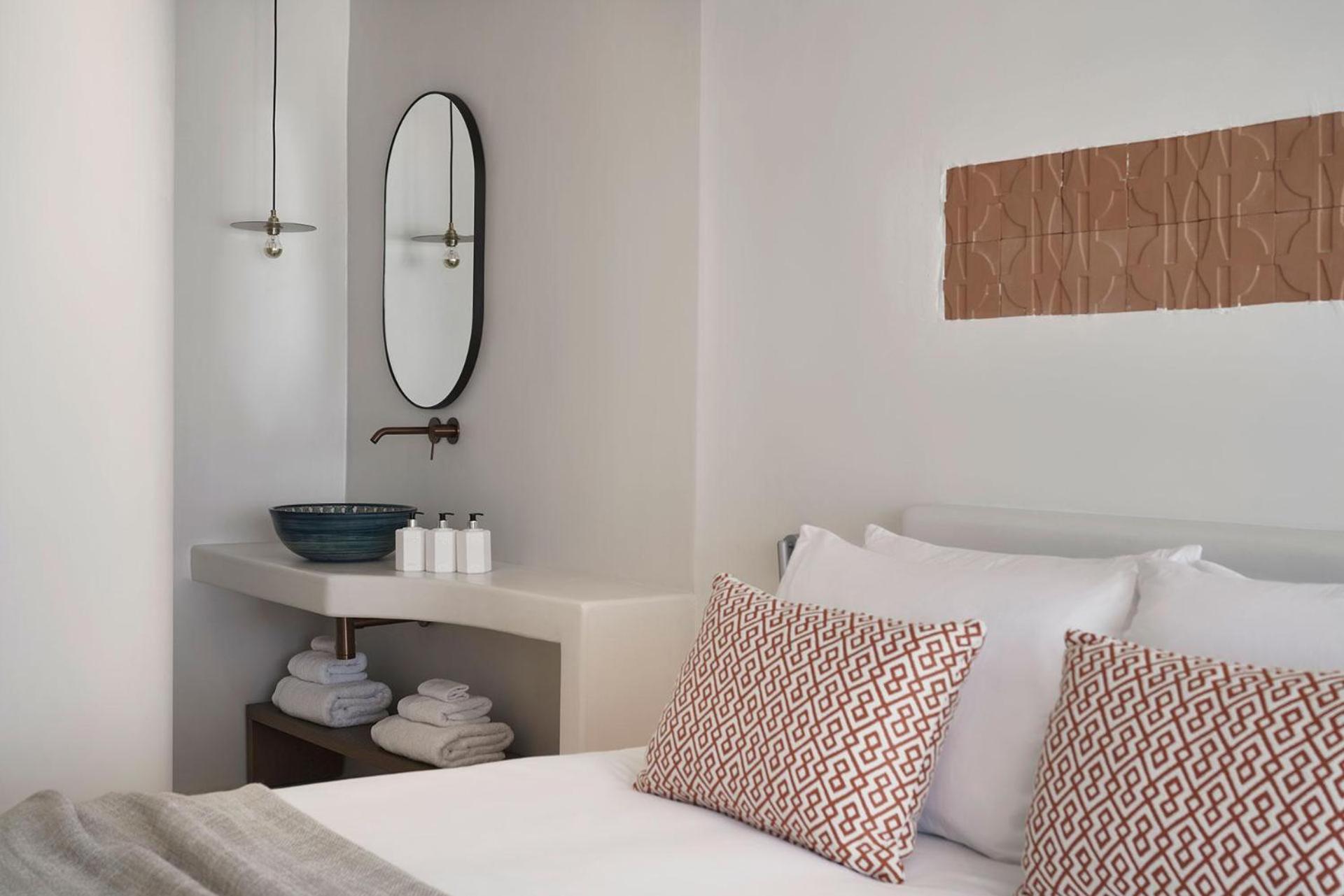 Hotel Andronis Minois 5*