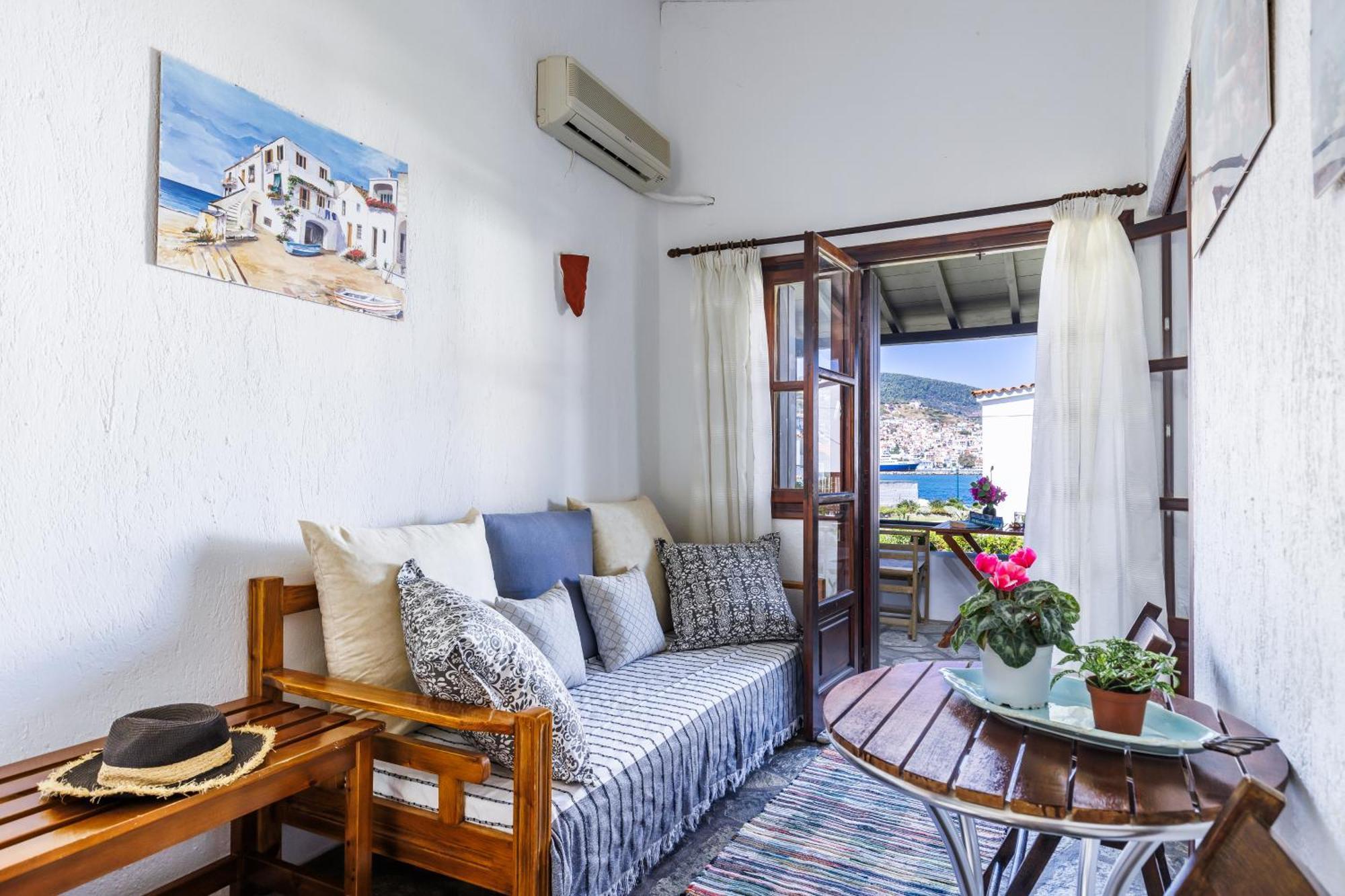 Aparthotel Elpiniki Skopelos Town