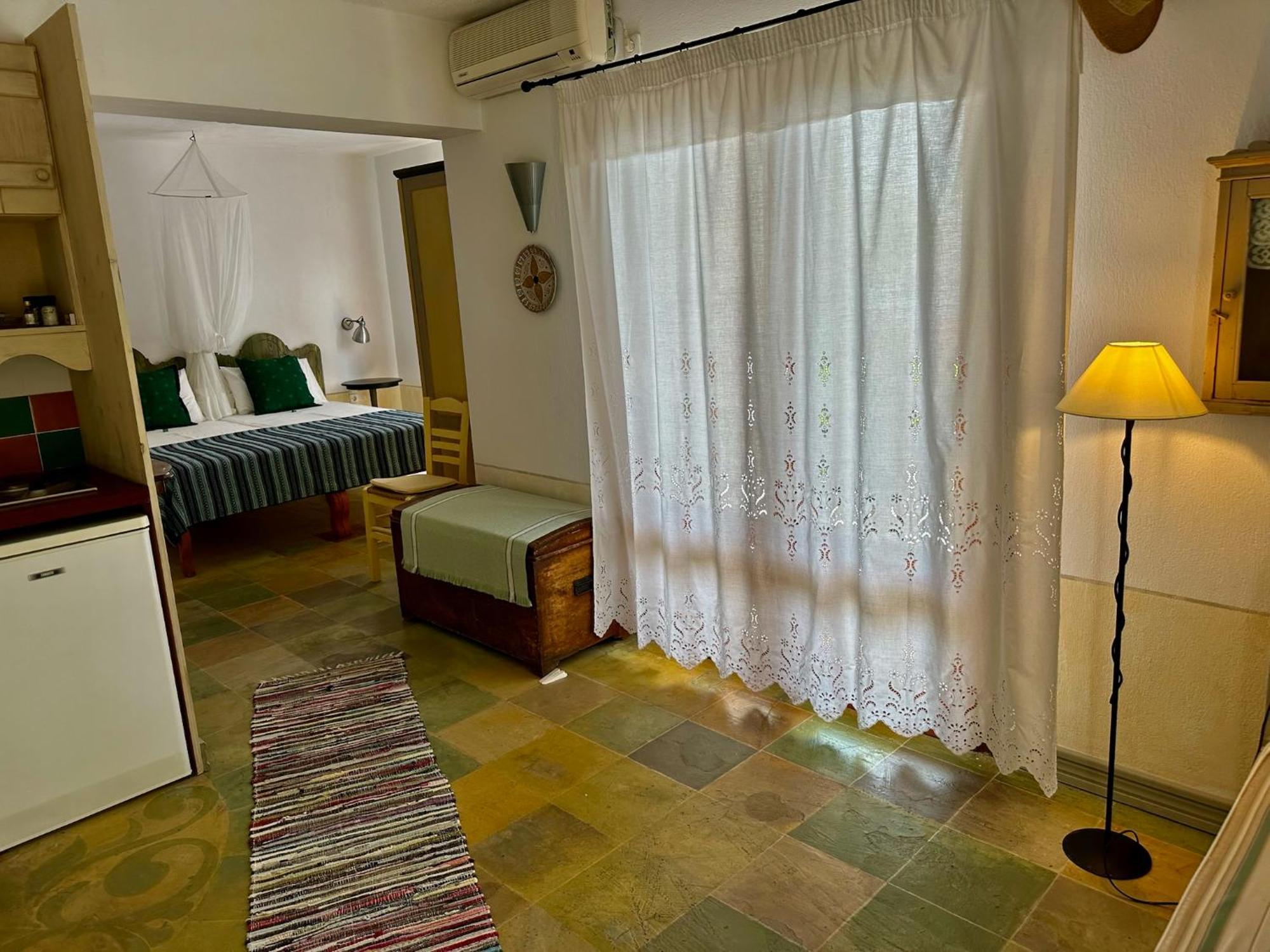 Guest house Athena *