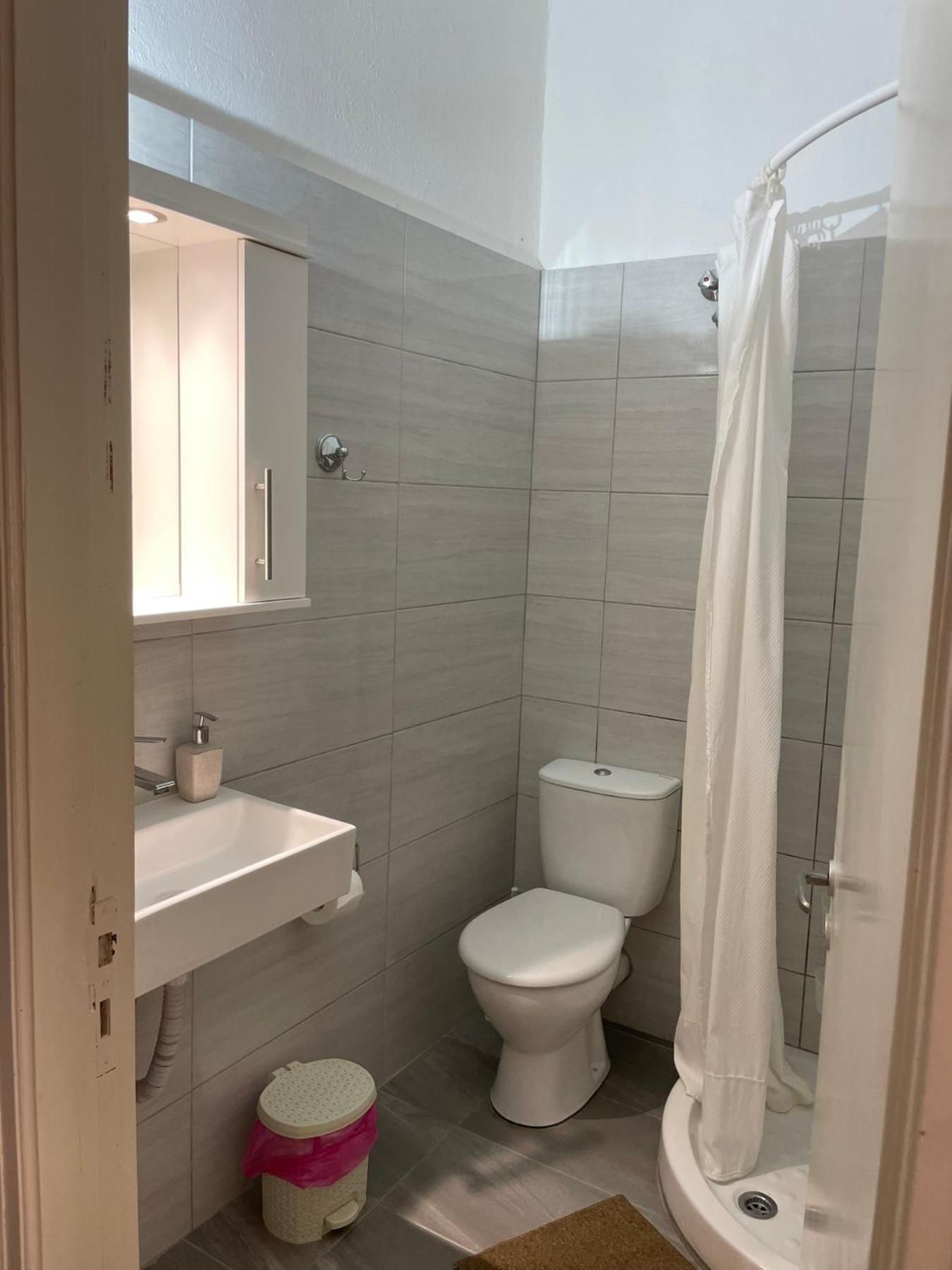 Nafsika Aparthotel *