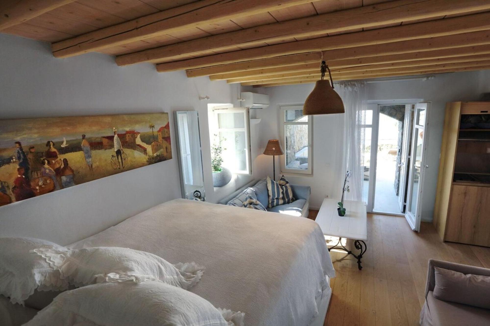Vanita Agios Ioannis Mykonos Villa
